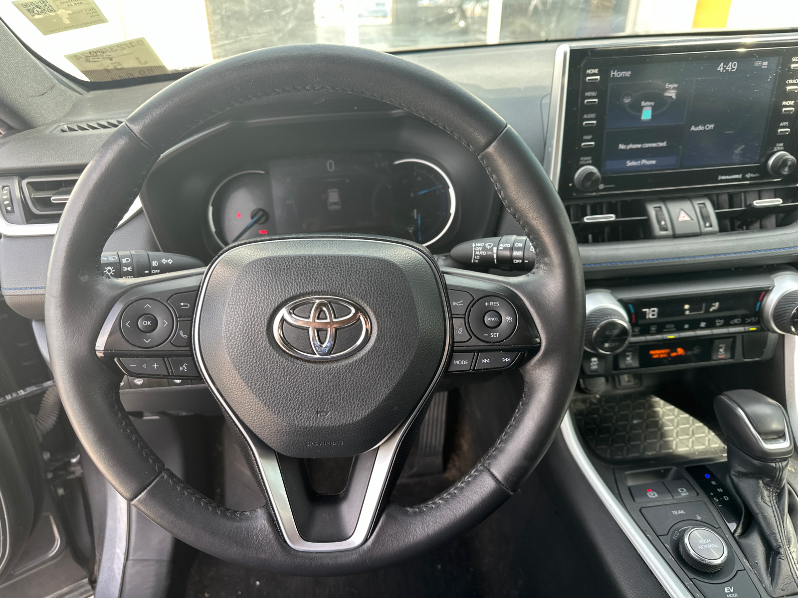 2021 Toyota RAV4 Hybrid XSE 11