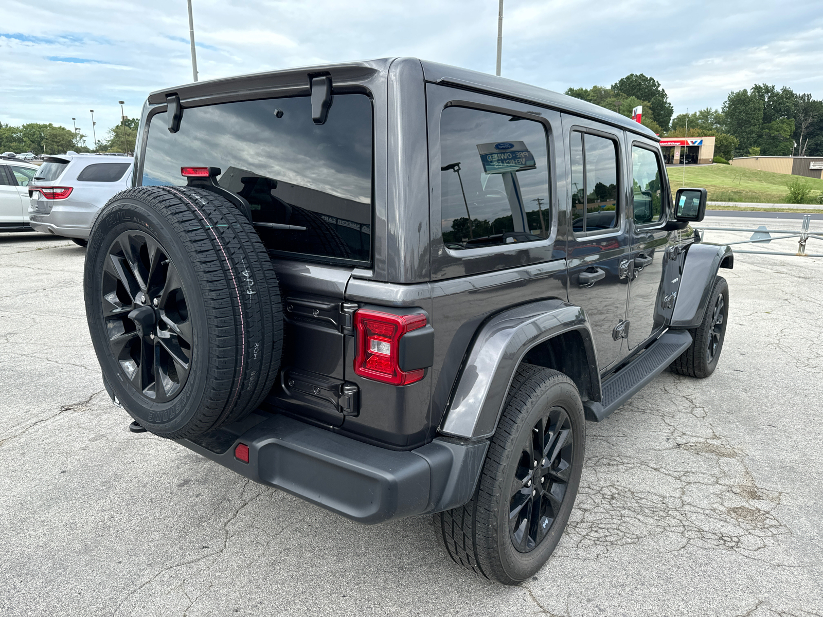 2021 Jeep Wrangler 4xe Unlimited Sahara 30