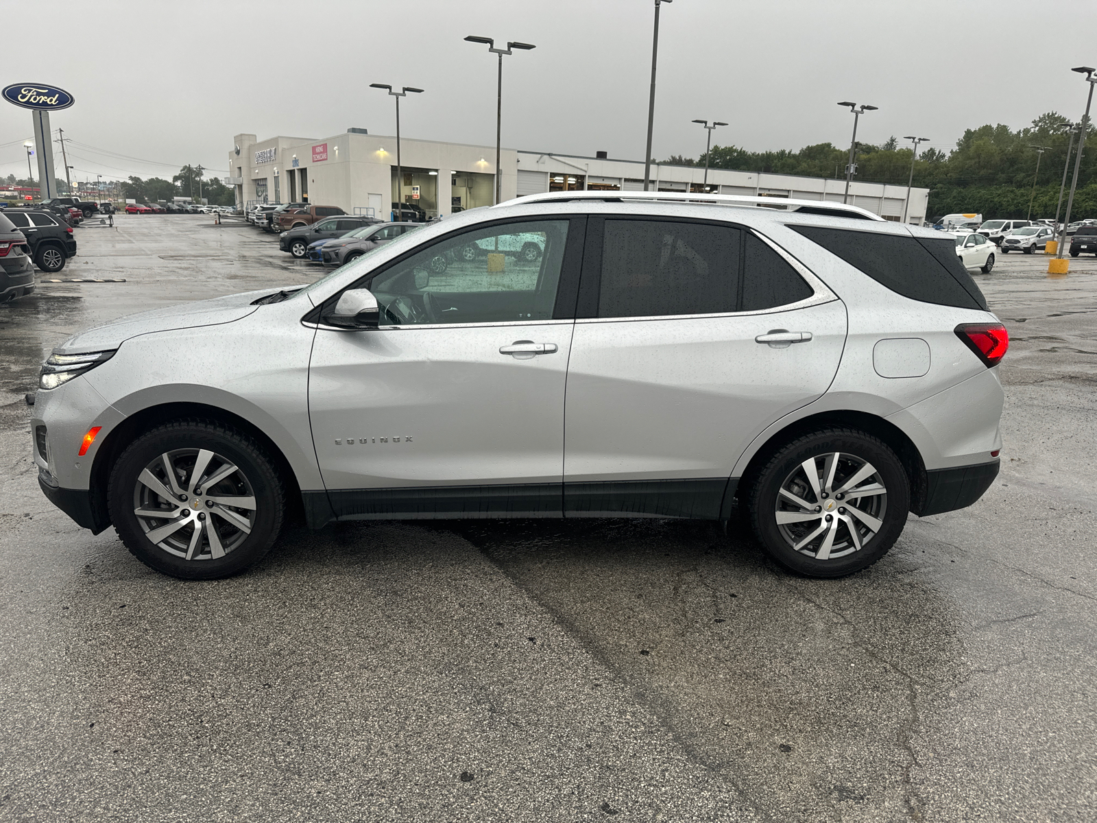 2022 Chevrolet Equinox Premier 4