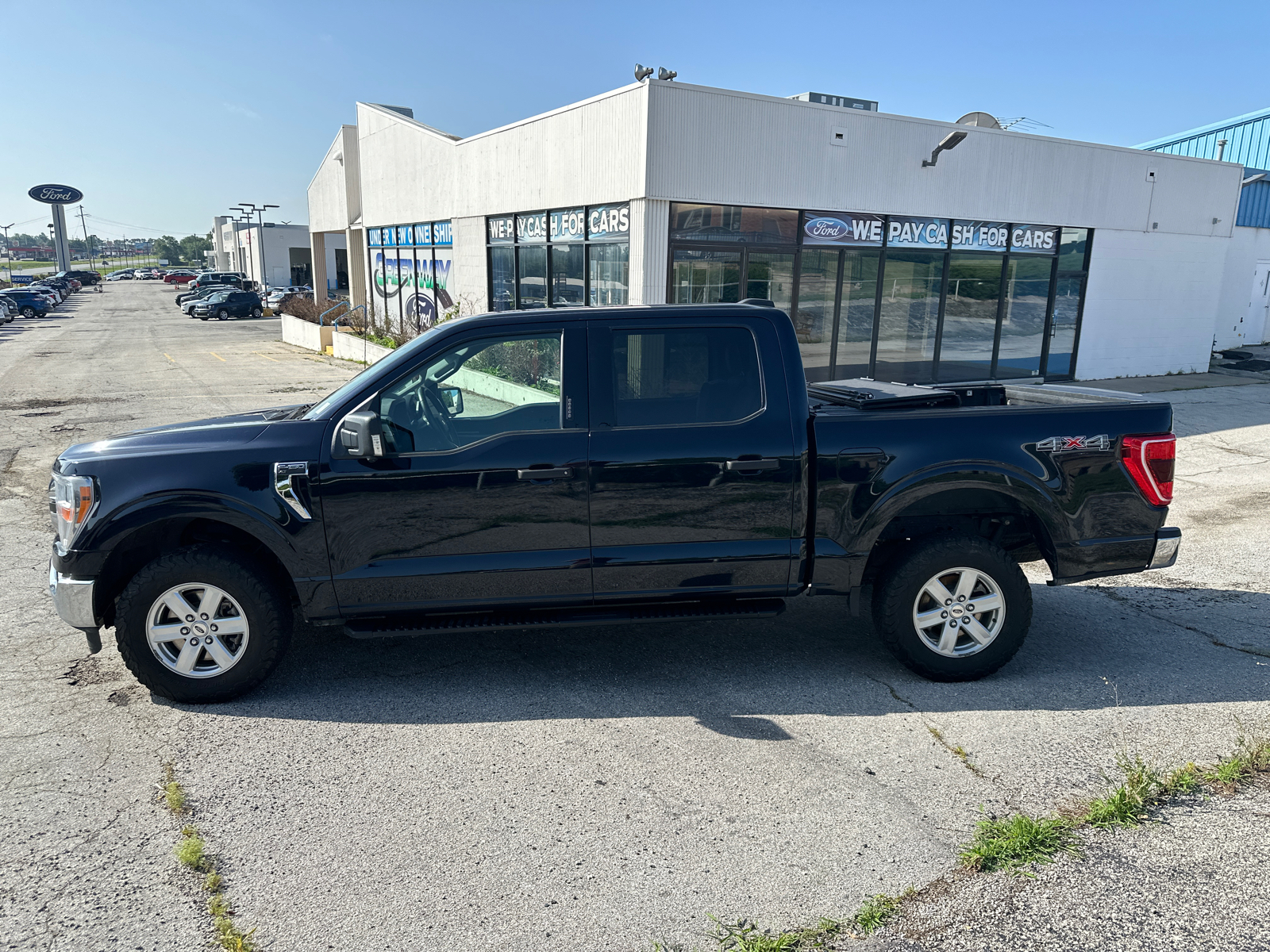 2022 Ford F-150 XLT 4