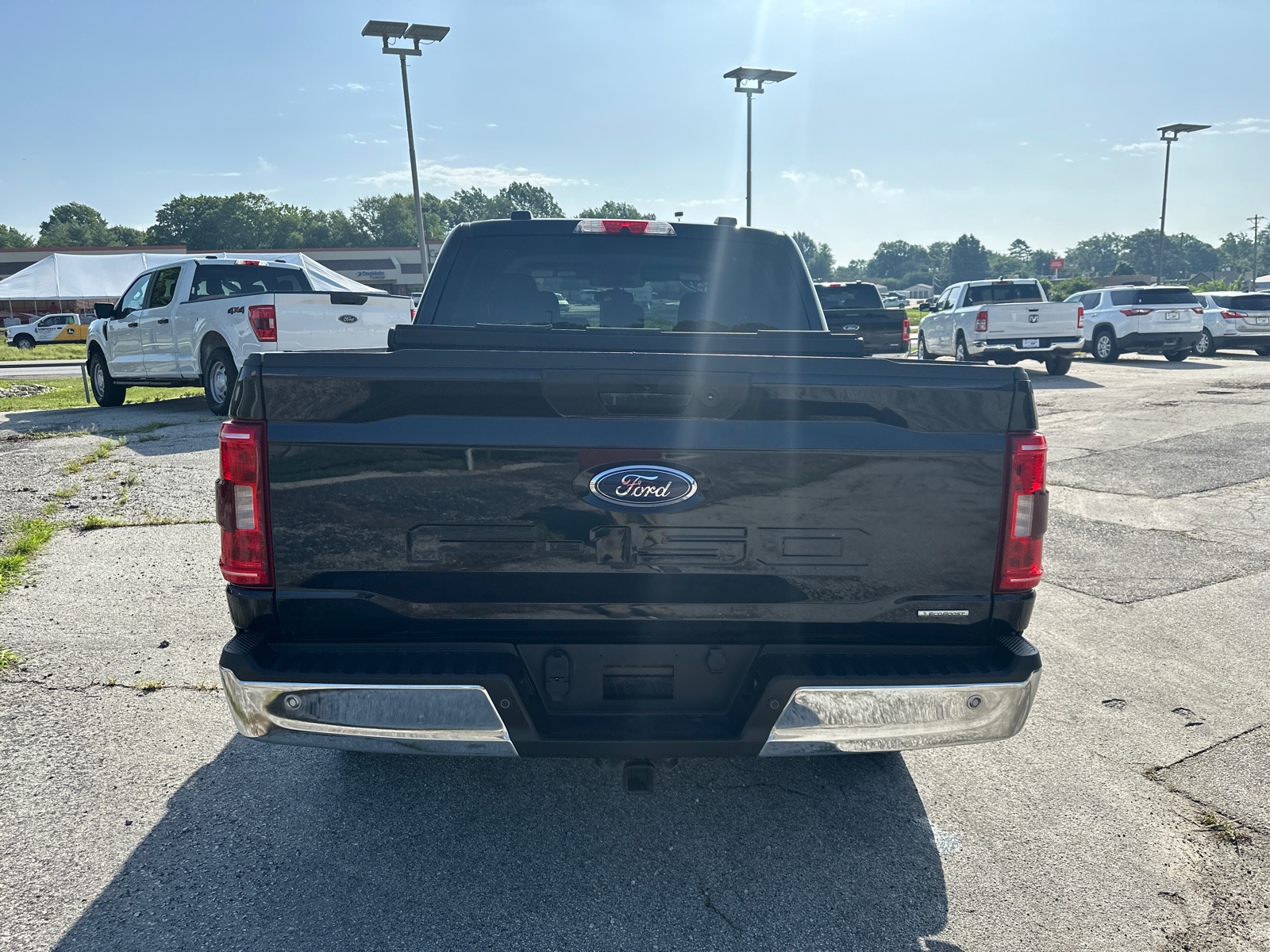 2022 Ford F-150 XLT 28