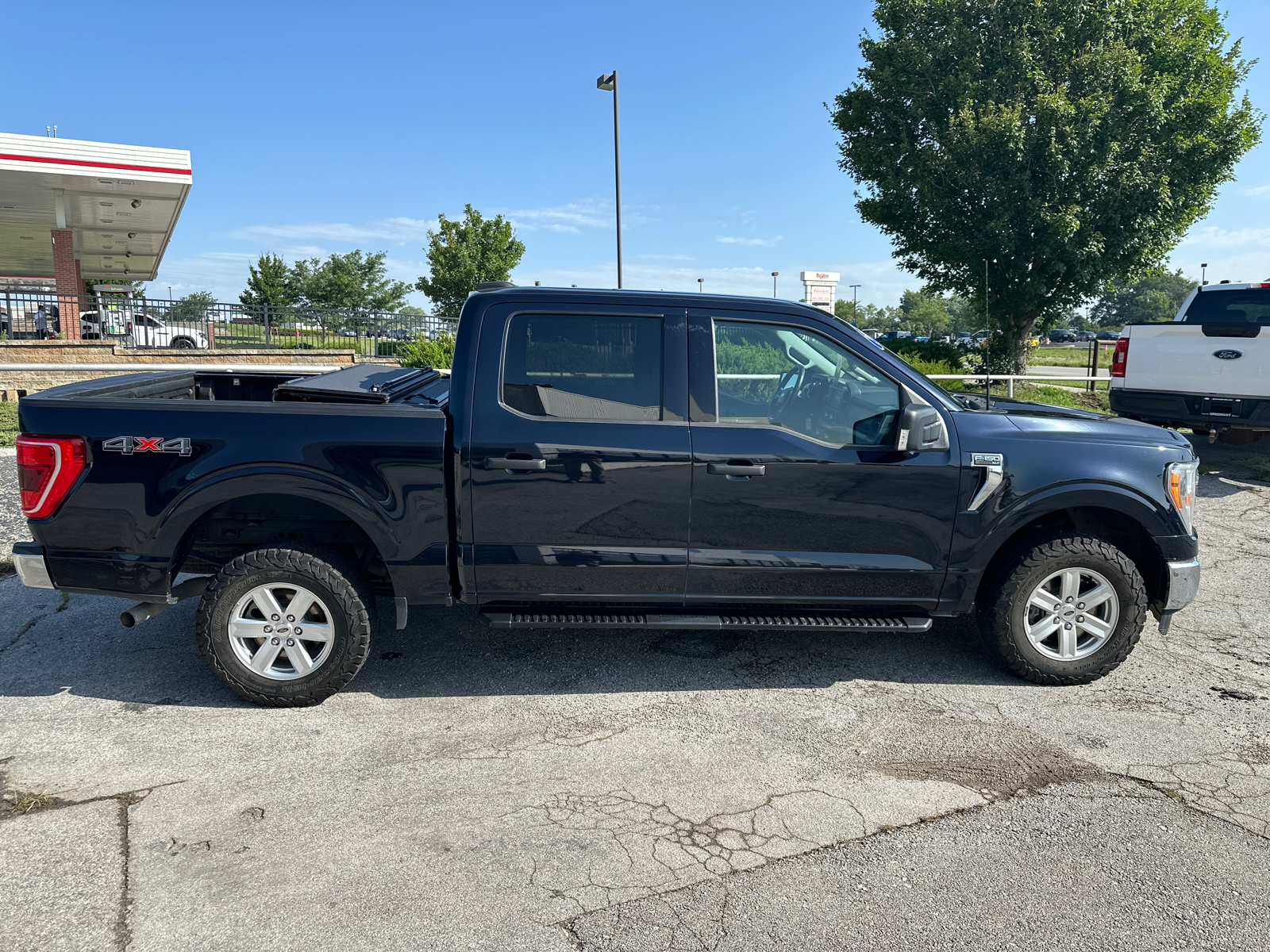 2022 Ford F-150 XLT 30