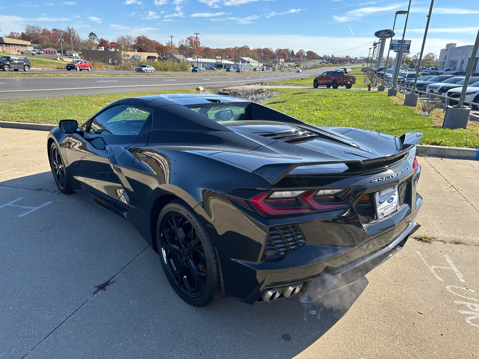 2023 Chevrolet Corvette 2LT 23