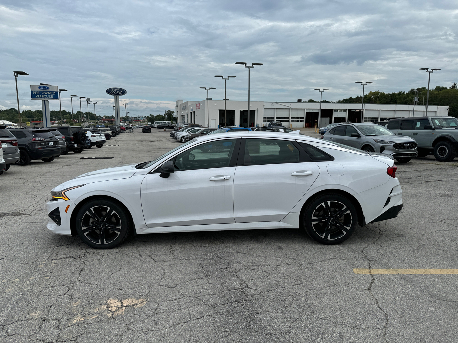 2023 Kia K5 GT-Line 4