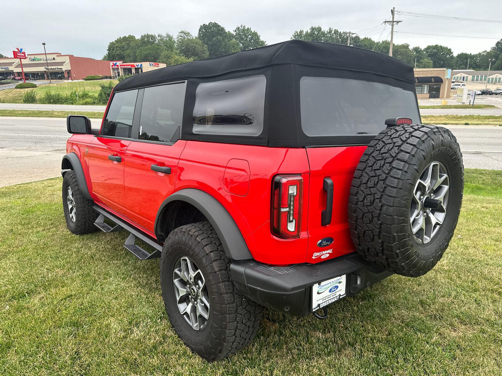 2023 Ford Bronco Badlands 29