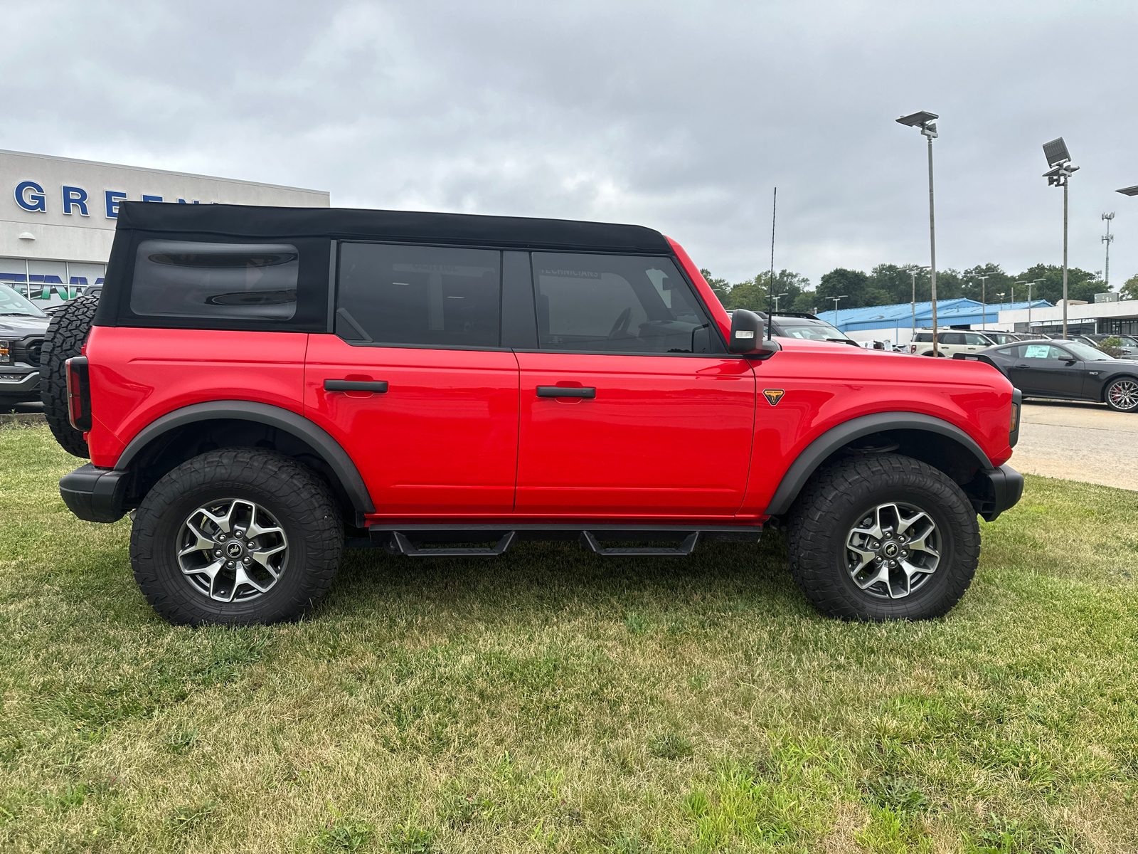 2023 Ford Bronco Badlands 32