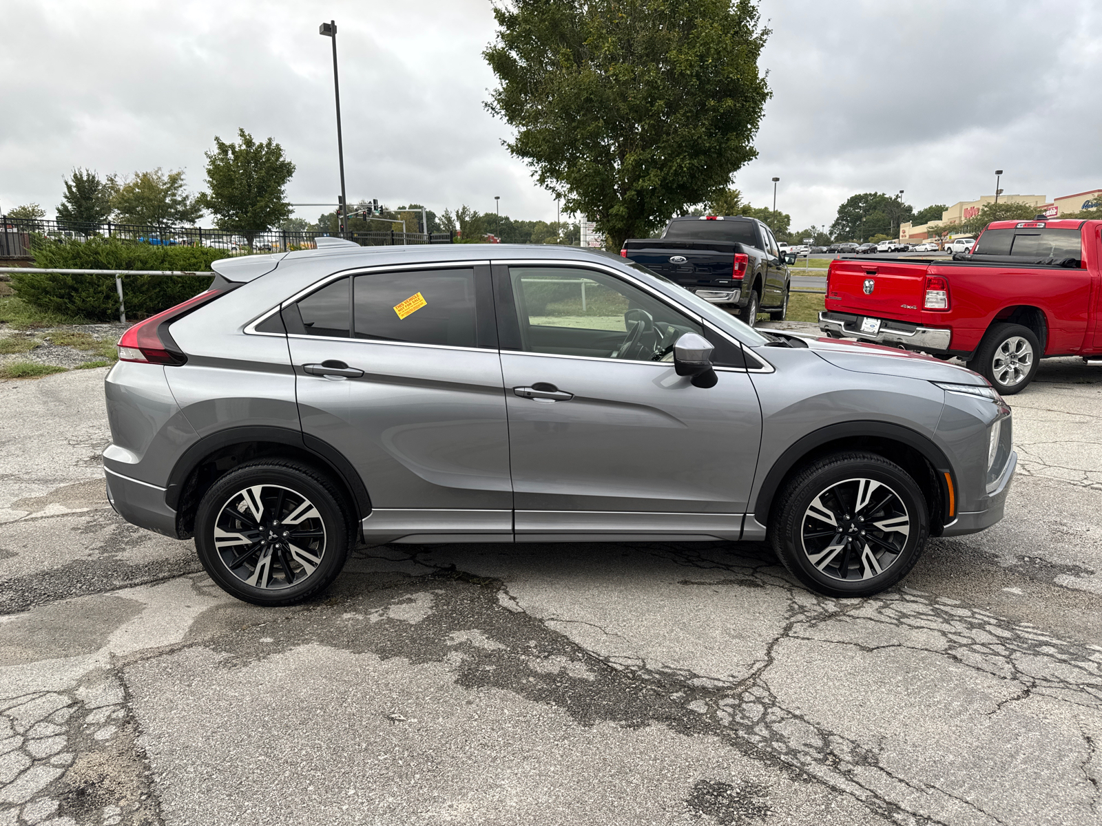 2023 Mitsubishi Eclipse Cross SEL 30