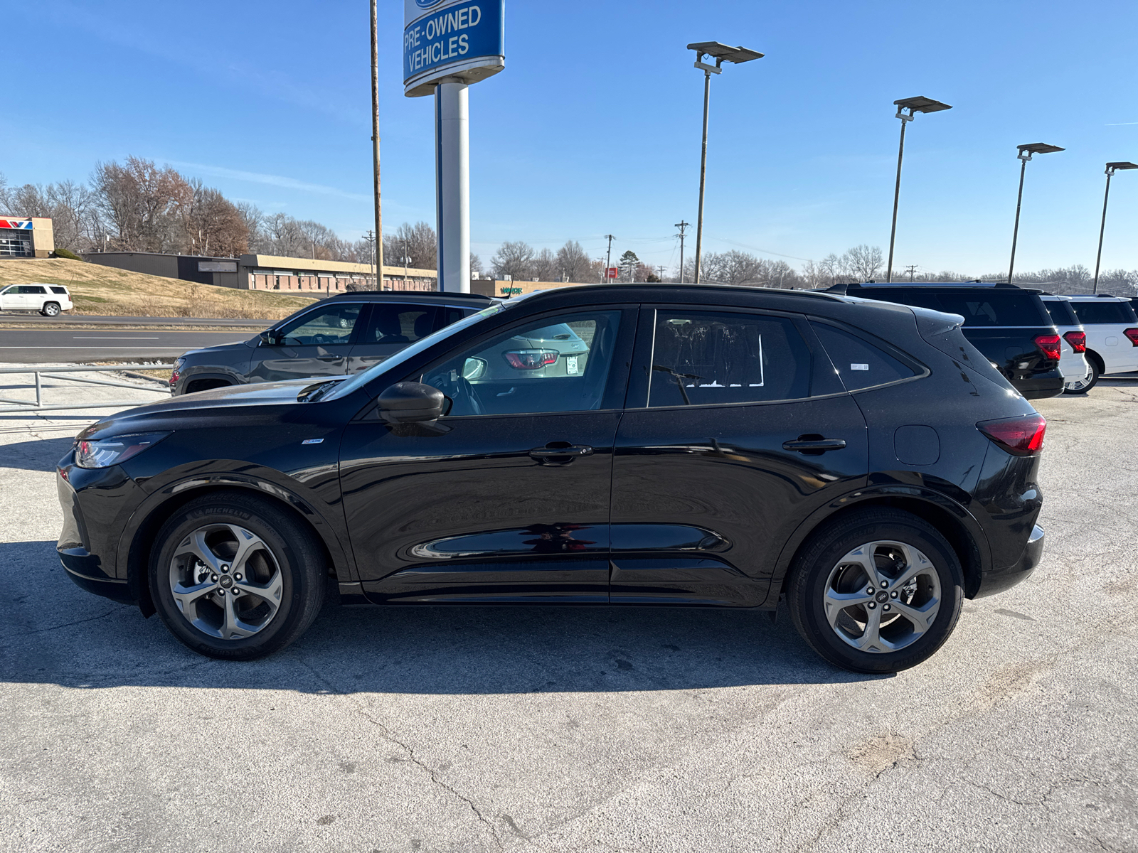 2024 Ford Escape ST-Line 4