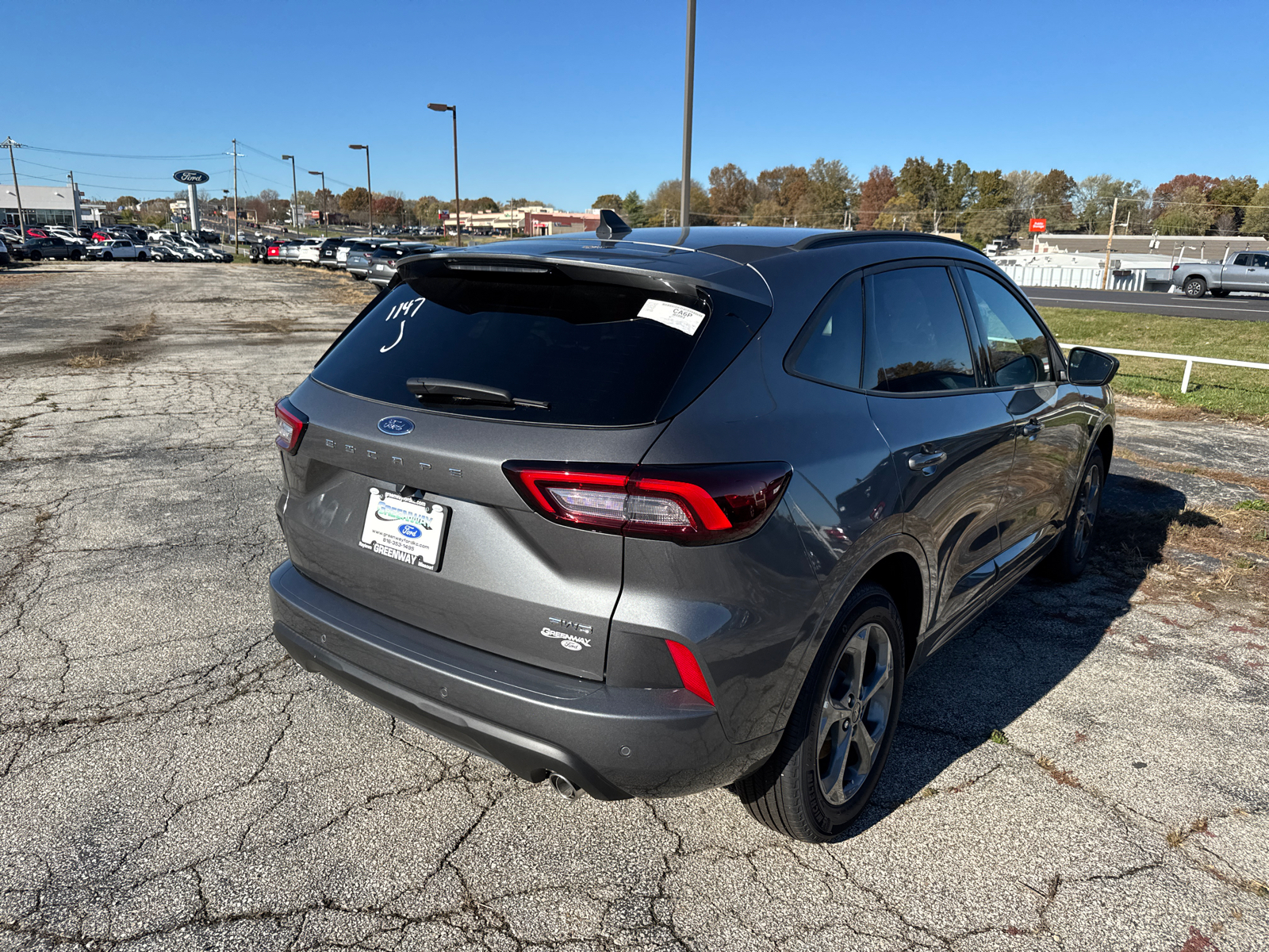 2024 Ford Escape ST-Line 29