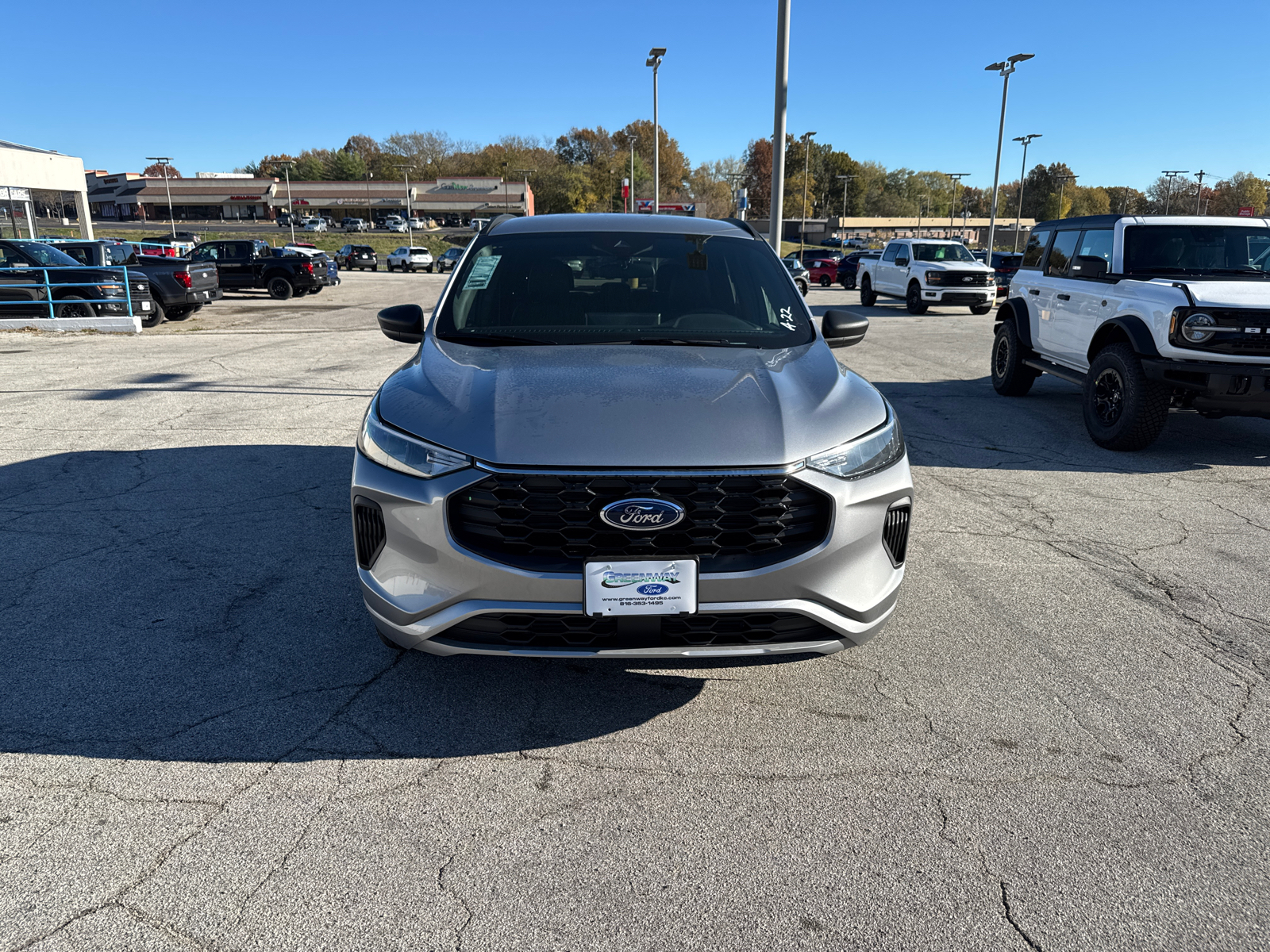 2024 Ford Escape ST-Line 2