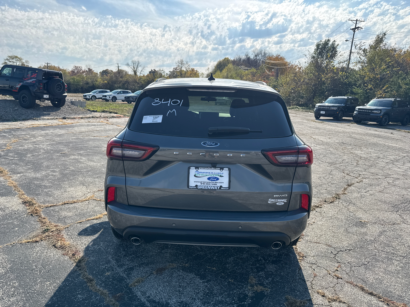 2024 Ford Escape ST-Line 27