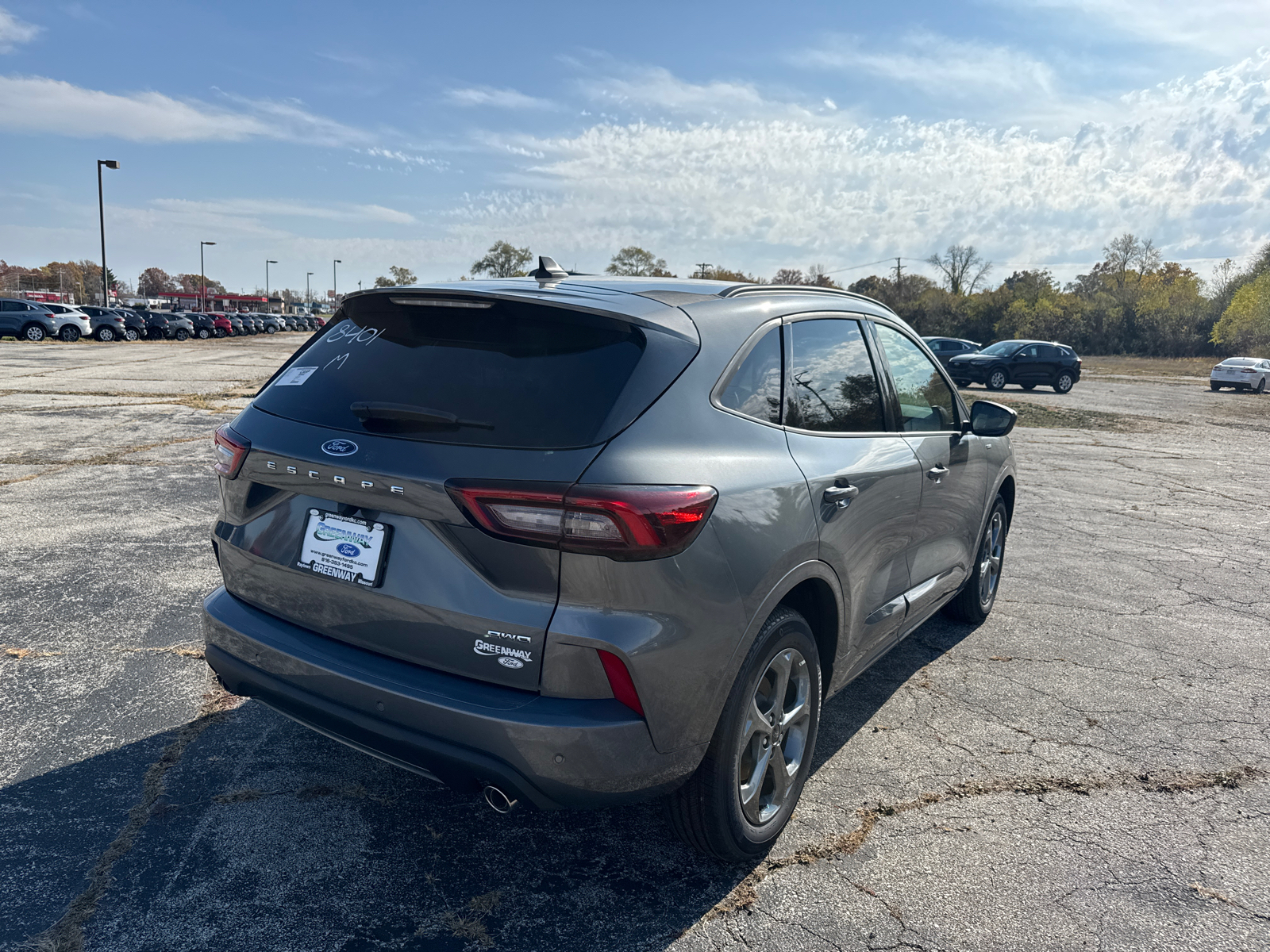 2024 Ford Escape ST-Line 28