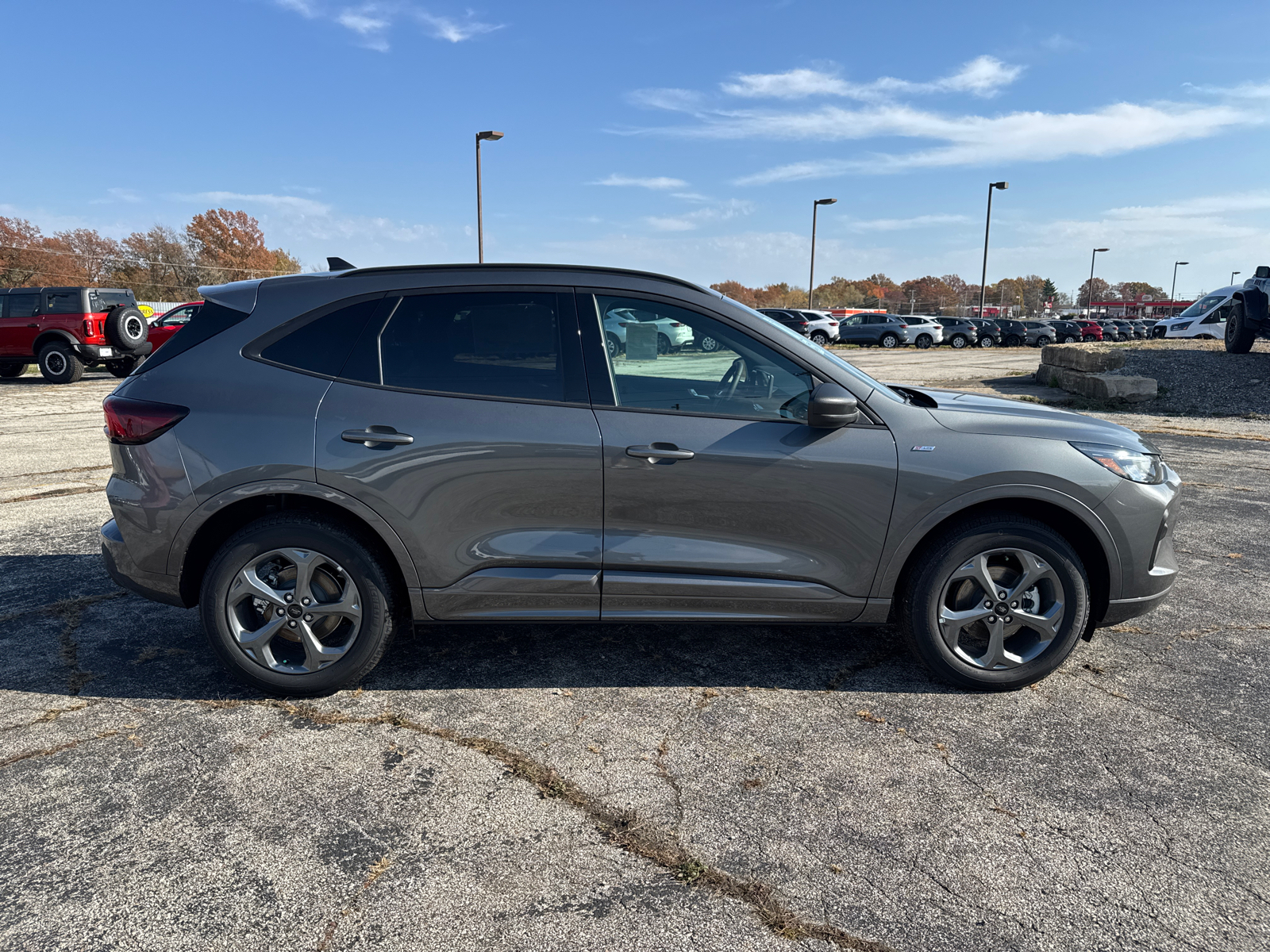 2024 Ford Escape ST-Line 29