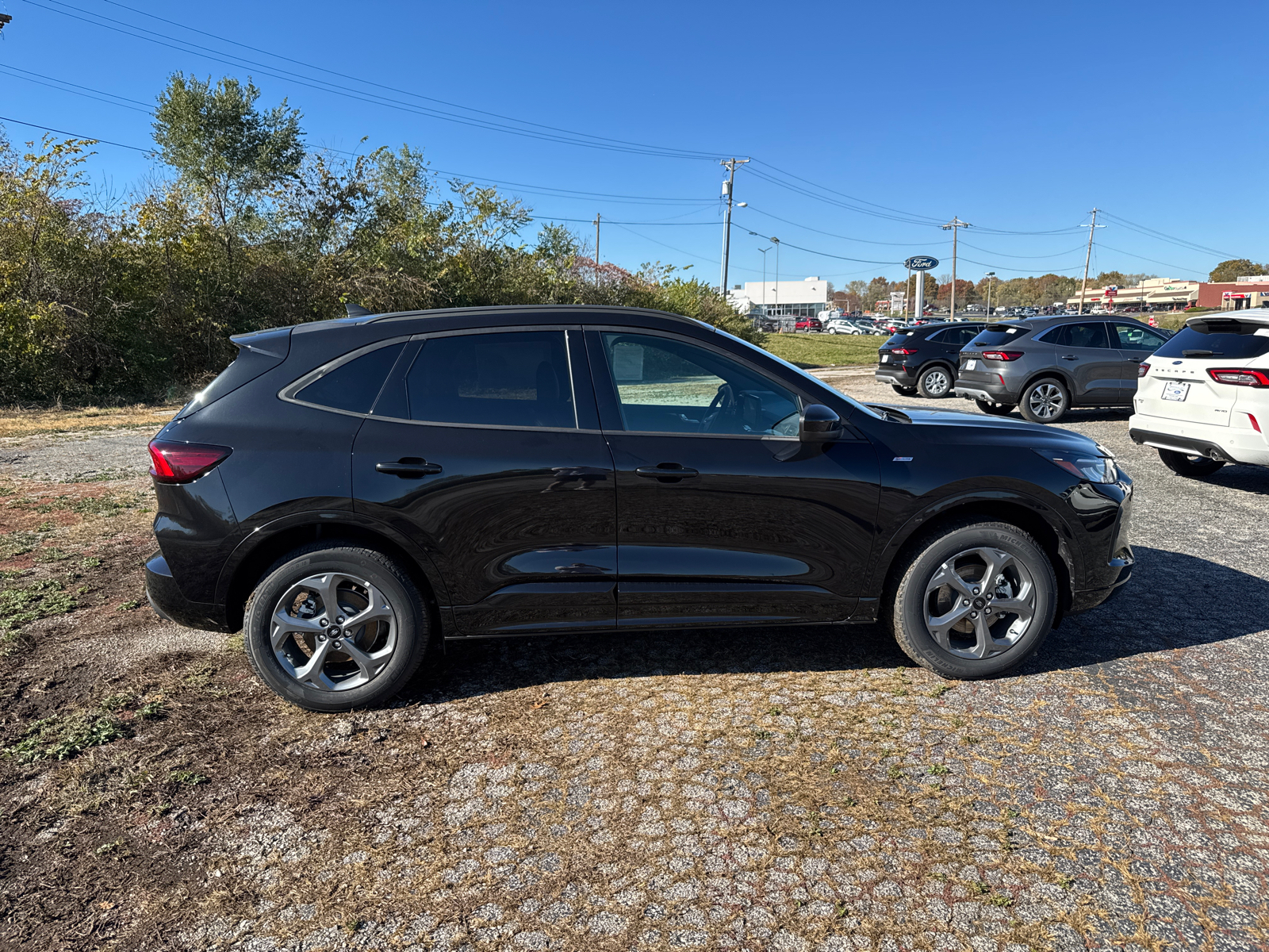 2024 Ford Escape ST-Line Select 30