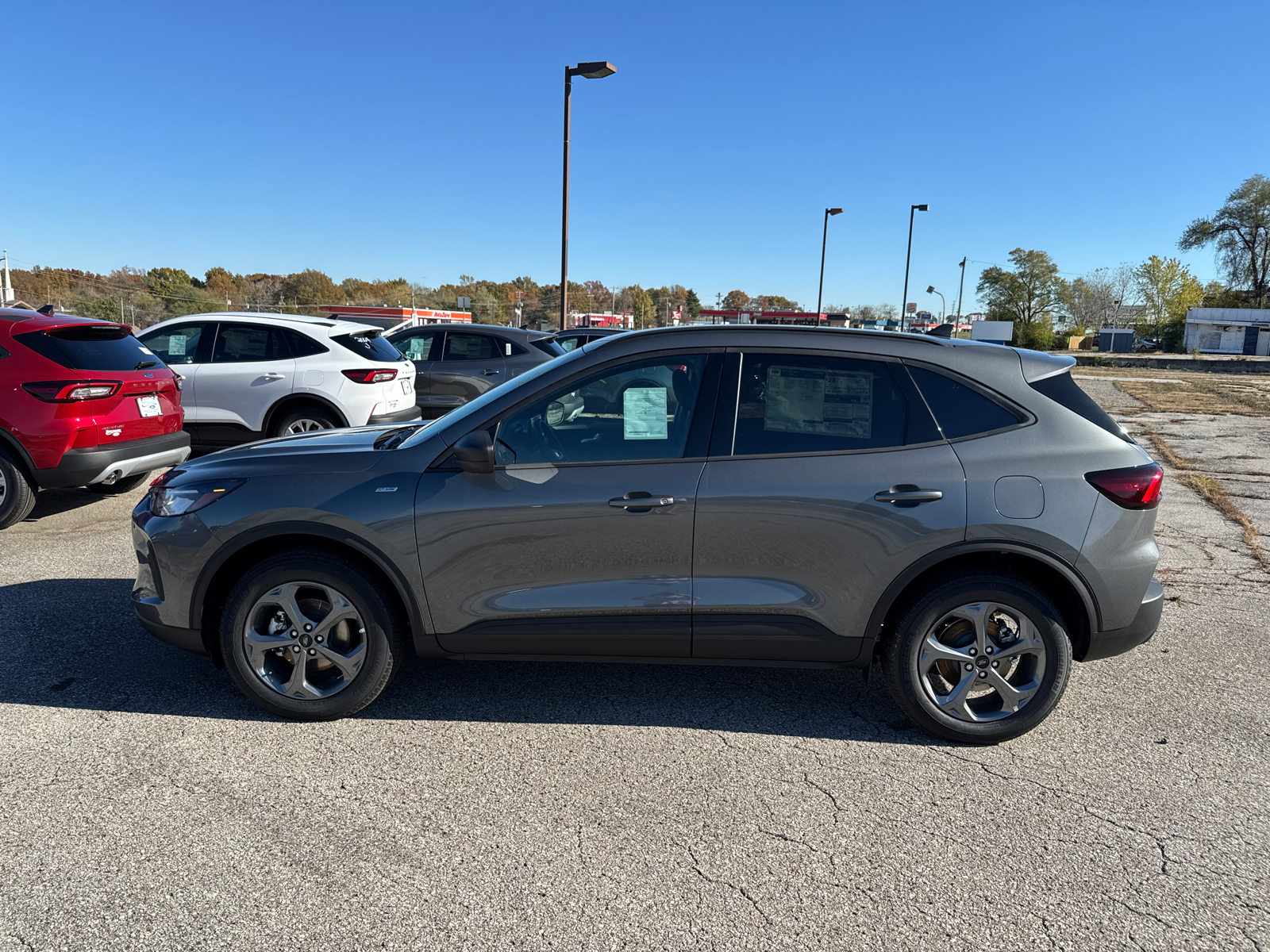 2025 Ford Escape ST-Line 4