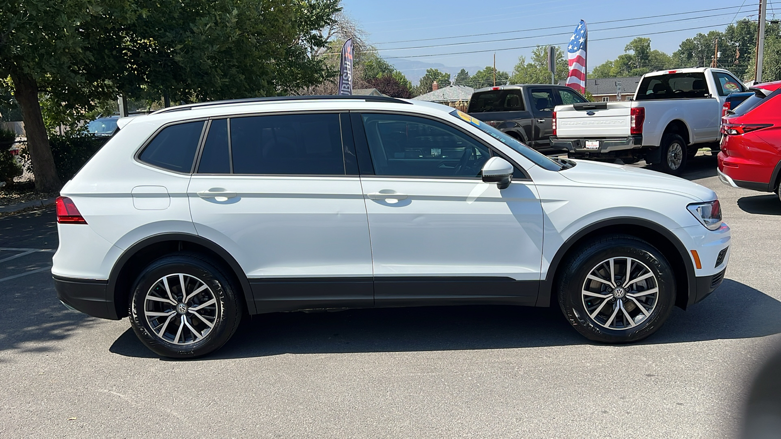 2021 Volkswagen Tiguan S 2