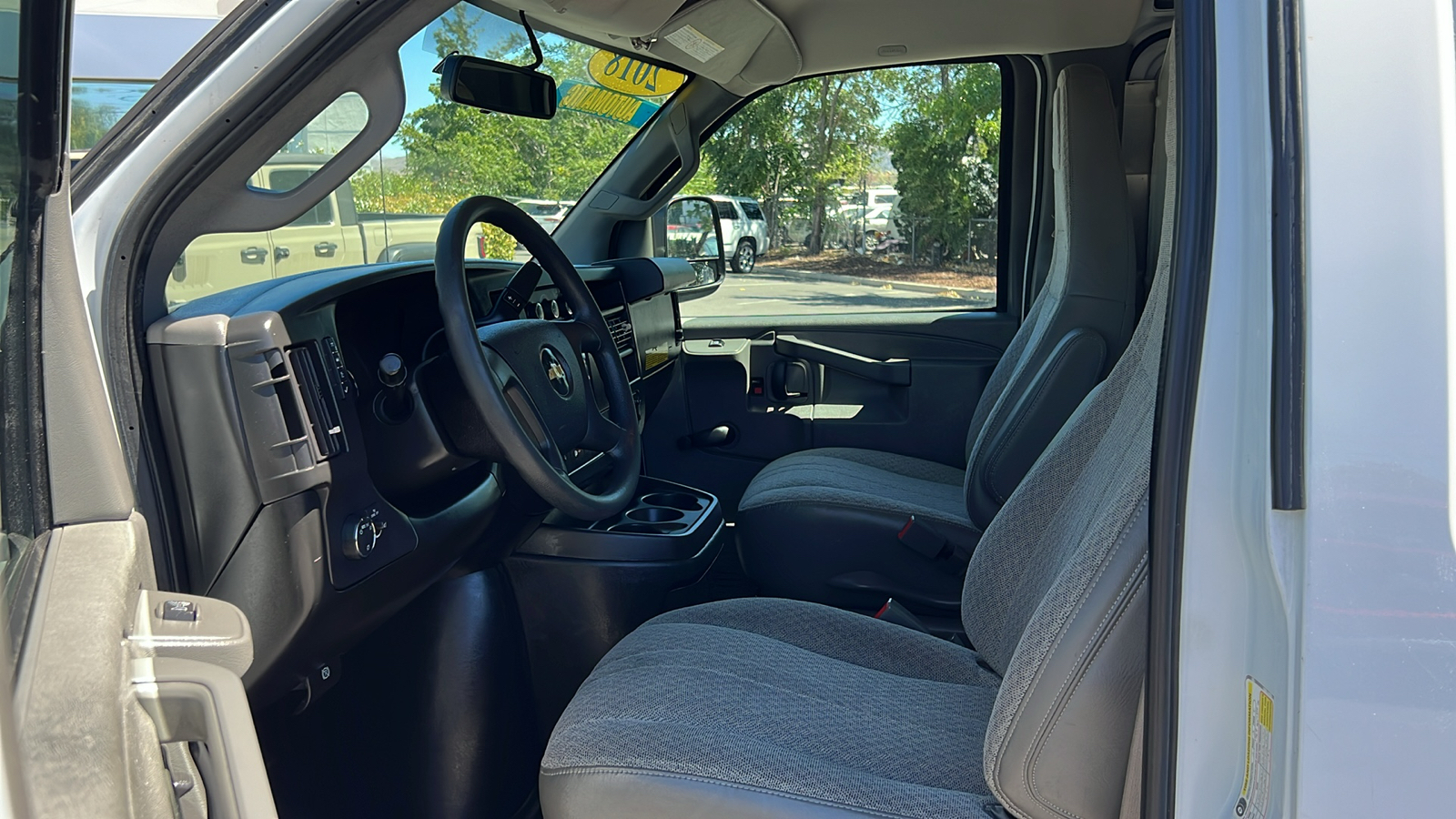 2018 Chevrolet Express Cargo Van 2500 22