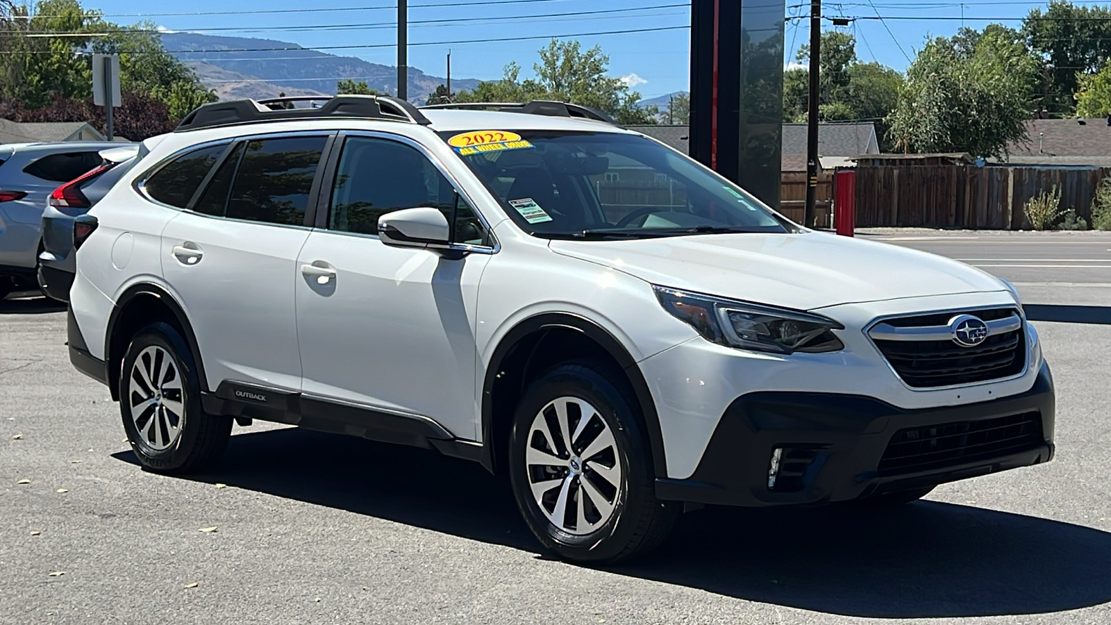 2022 Subaru Outback Premium 1