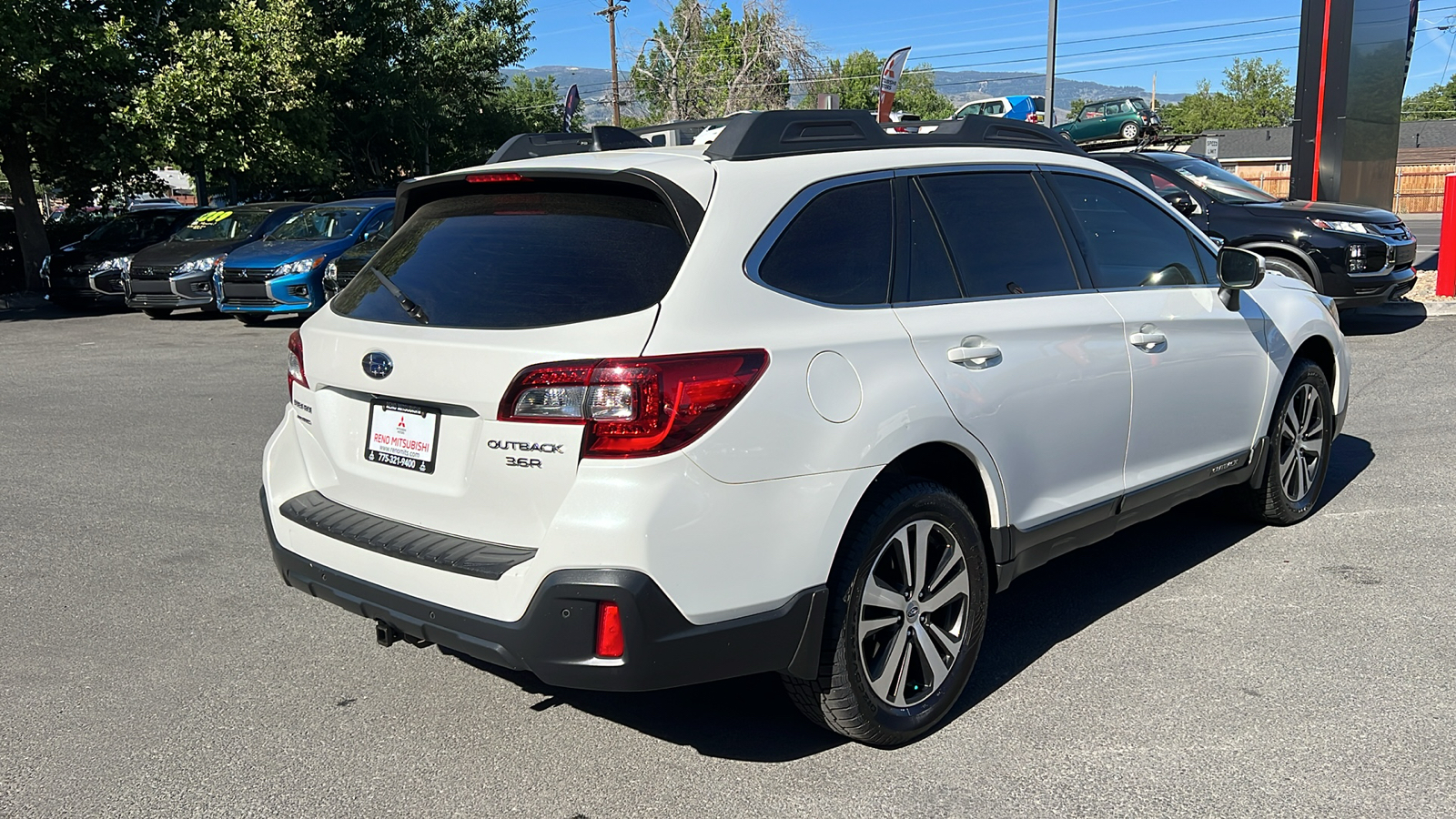 2018 Subaru Outback Limited 3