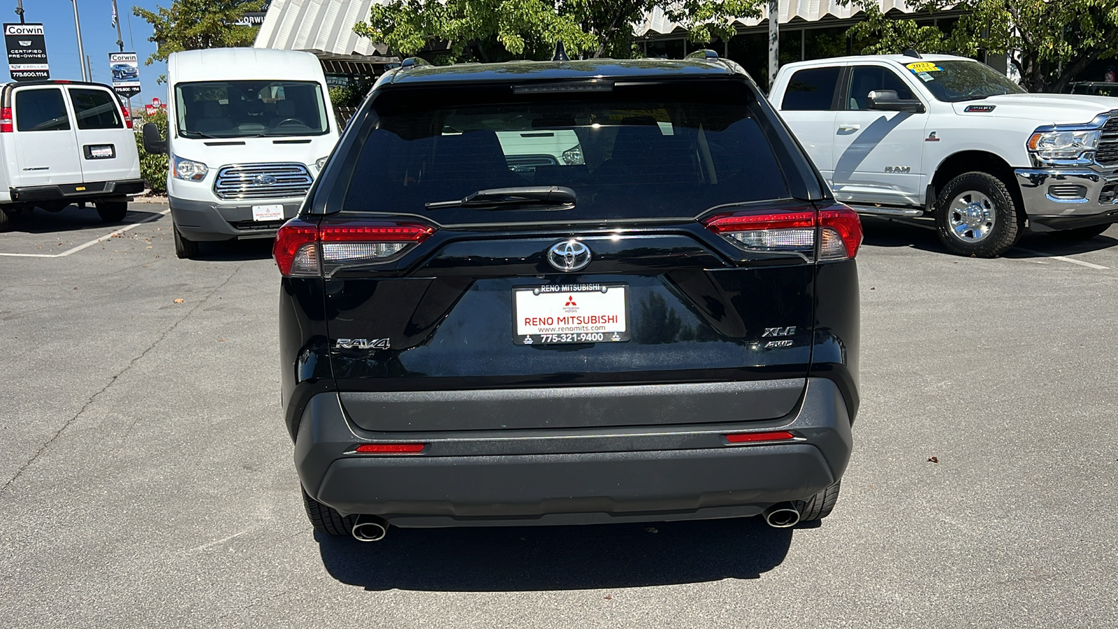 2020 Toyota RAV4 XLE 4