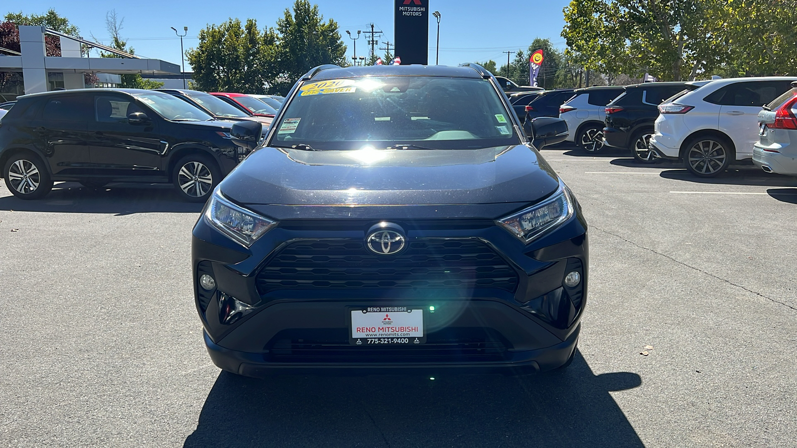 2020 Toyota RAV4 XLE 8