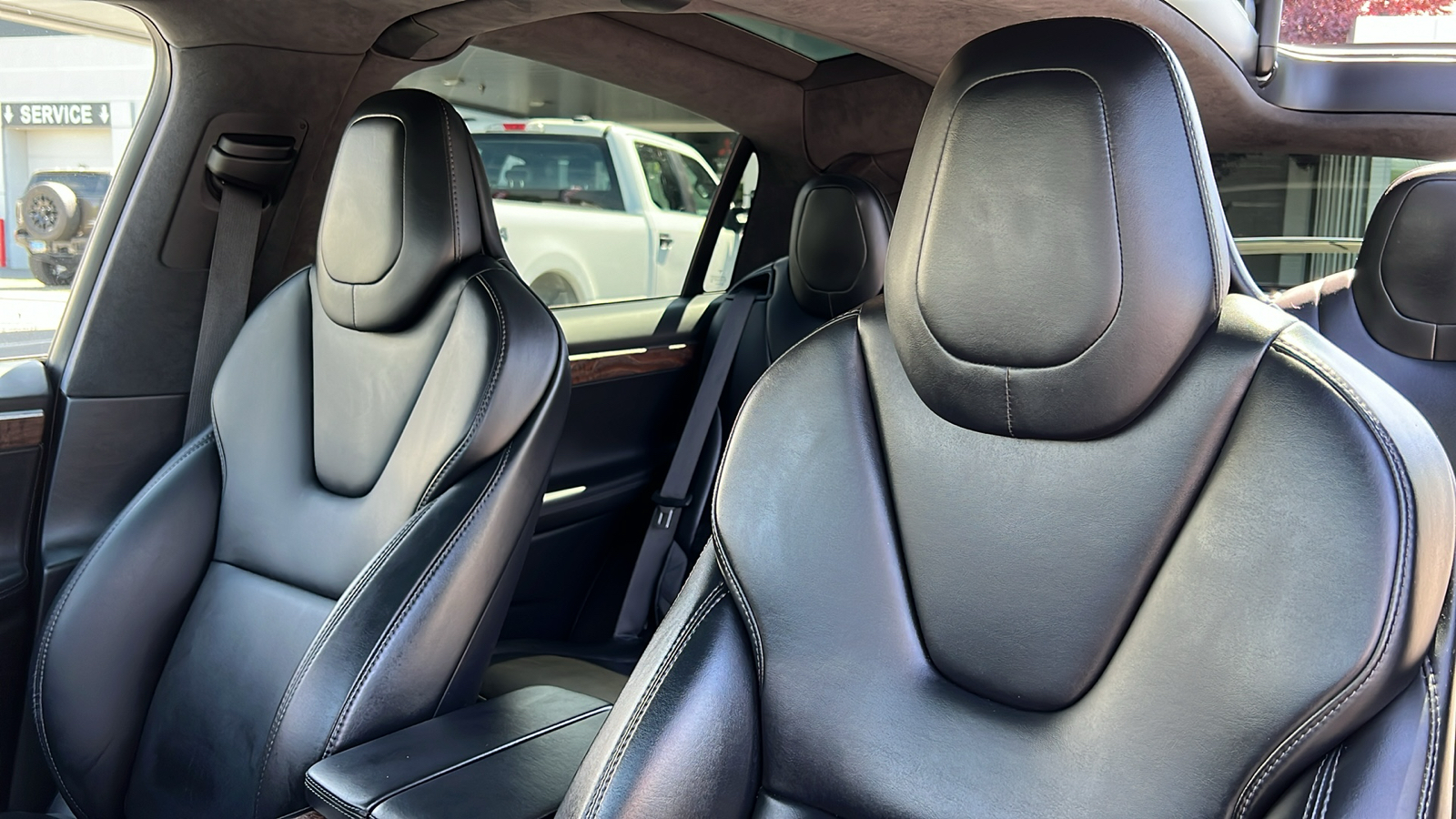 2019 Tesla Model X Long Range 18