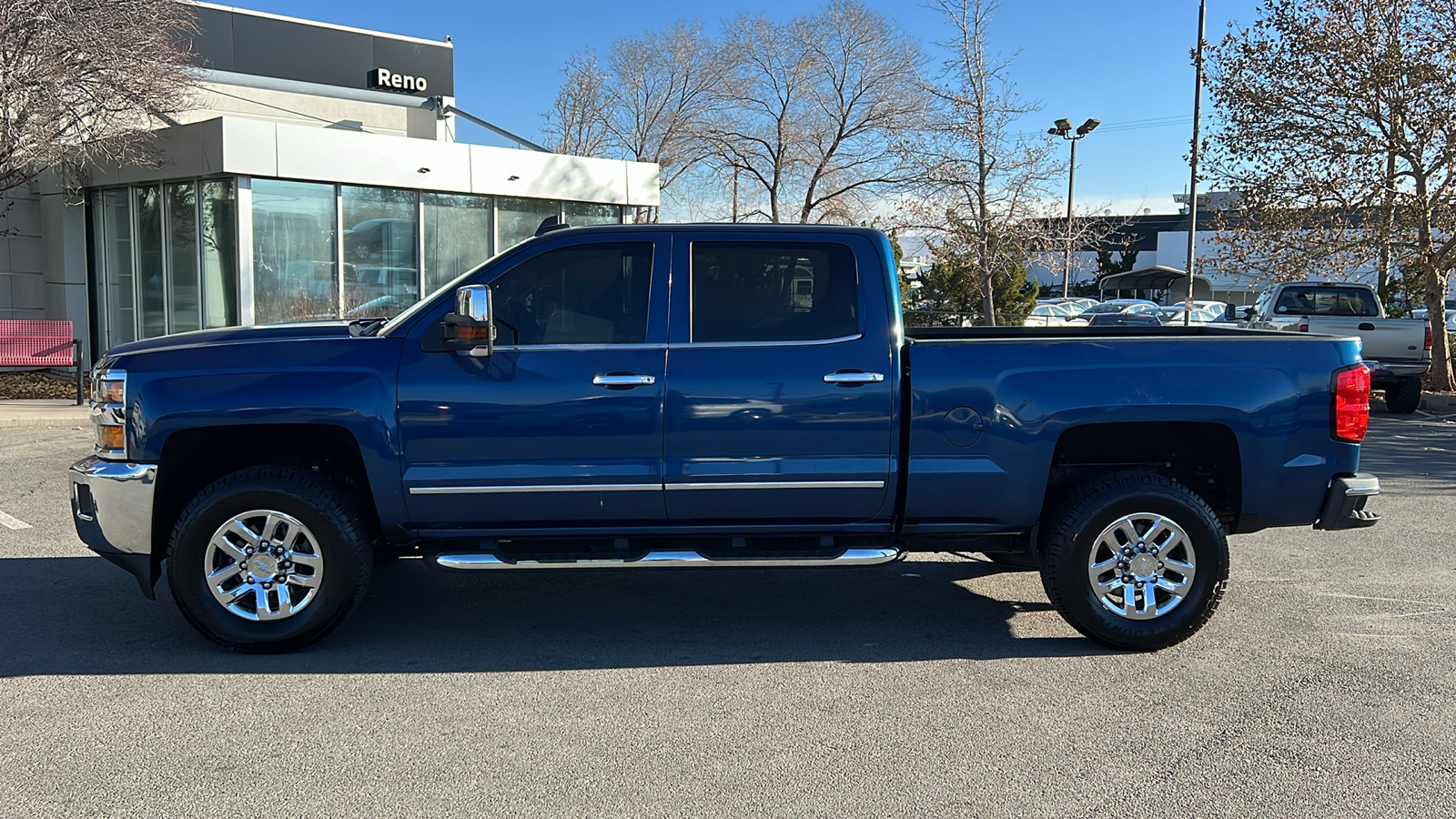 2016 Chevrolet Silverado 3500HD LTZ 6