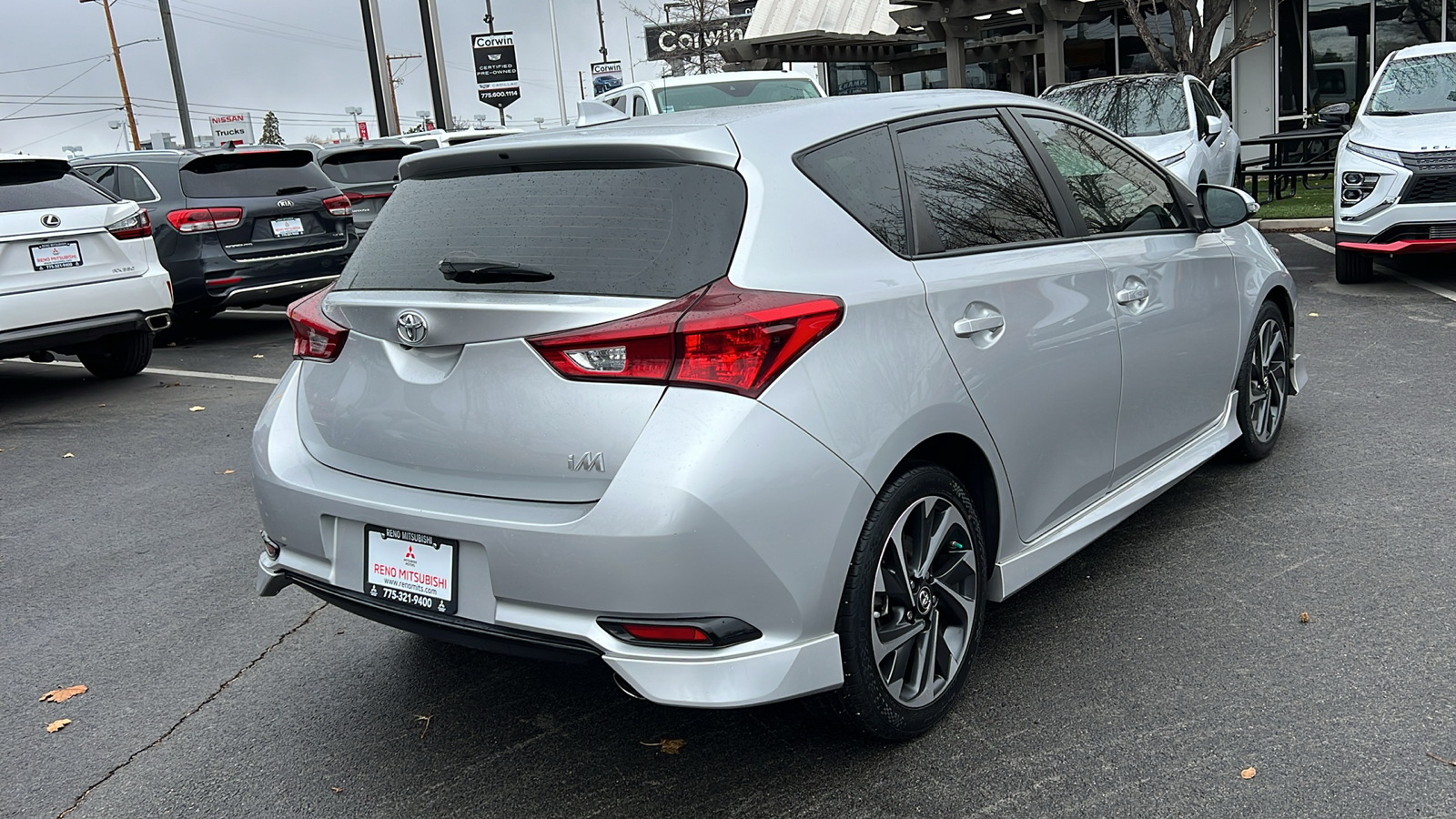 2018 Toyota Corolla iM Base 3