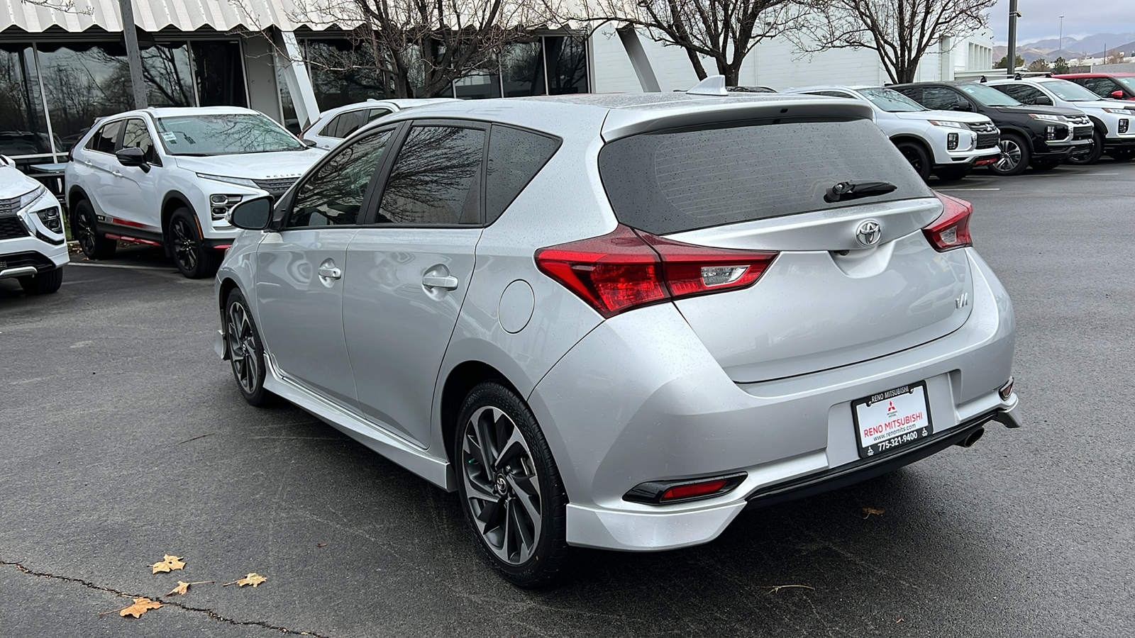 2018 Toyota Corolla iM Base 5