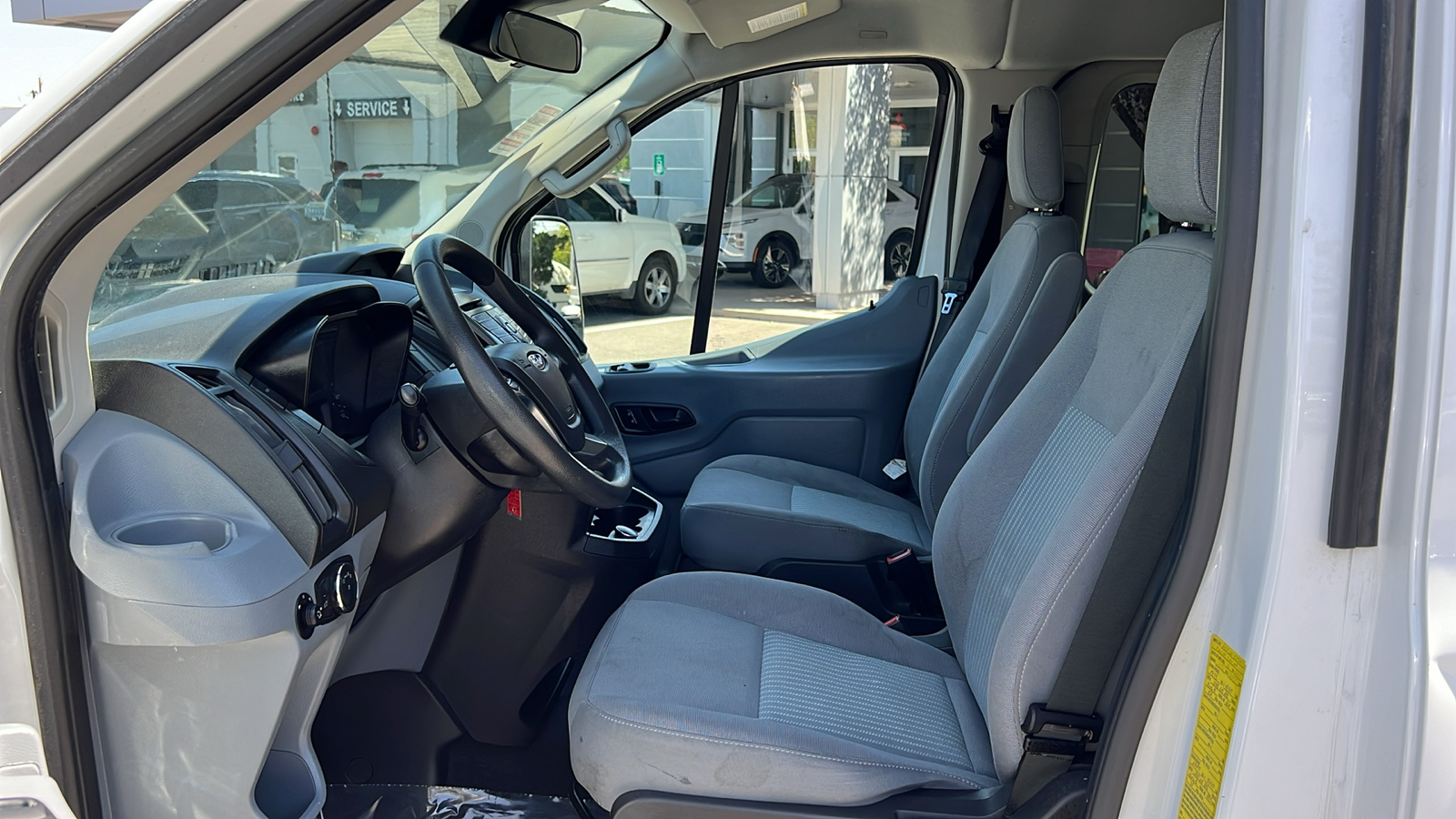 2019 Ford Transit Passenger Wagon 150 XLT 23