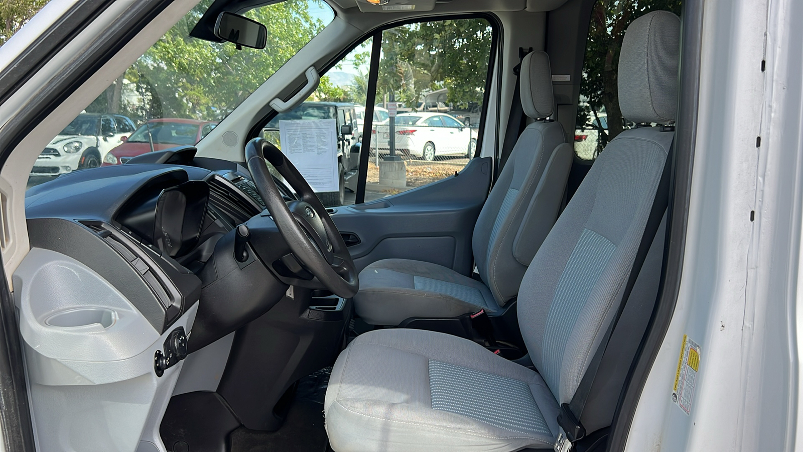 2018 Ford Transit Passenger Wagon 350 XLT 25