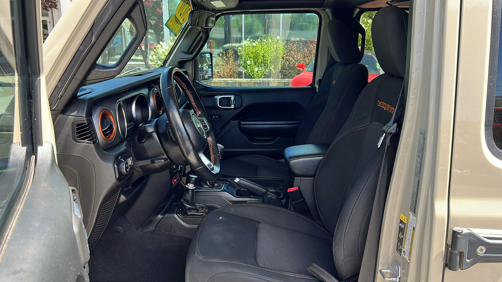 2020 Jeep Gladiator Mojave 27