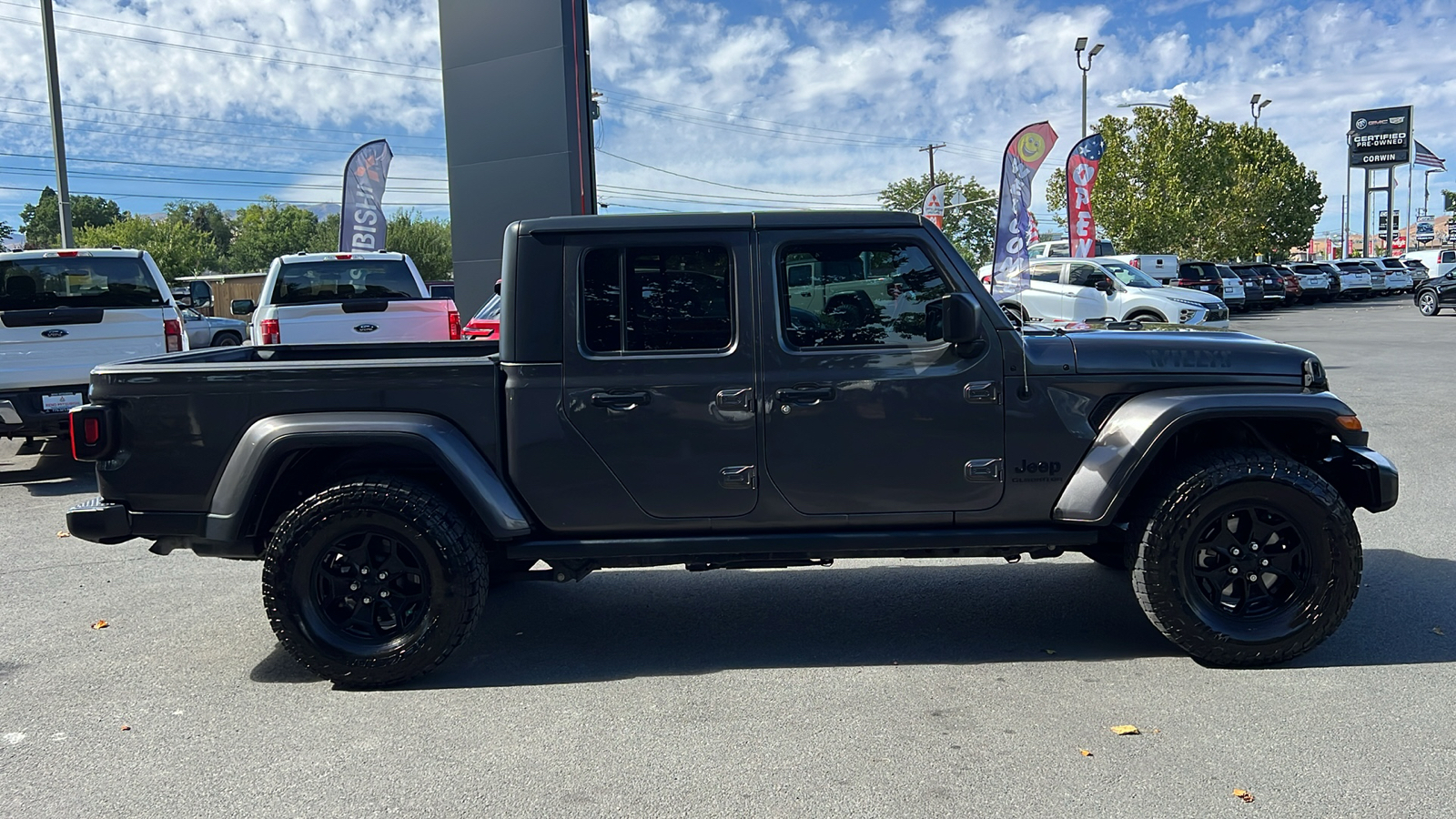 2021 Jeep Gladiator Willys 2