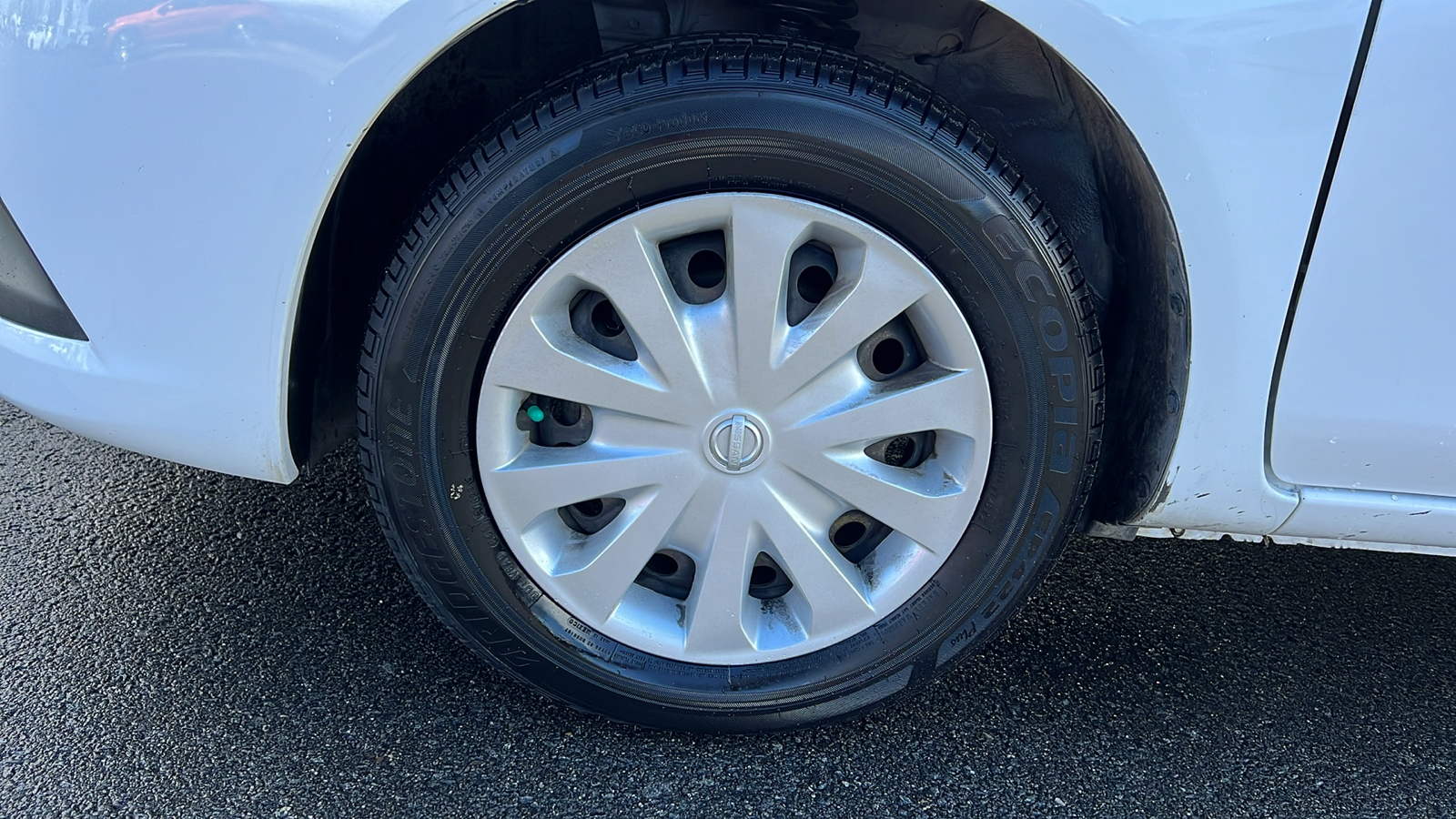 2019 Nissan Versa Sedan SV 10