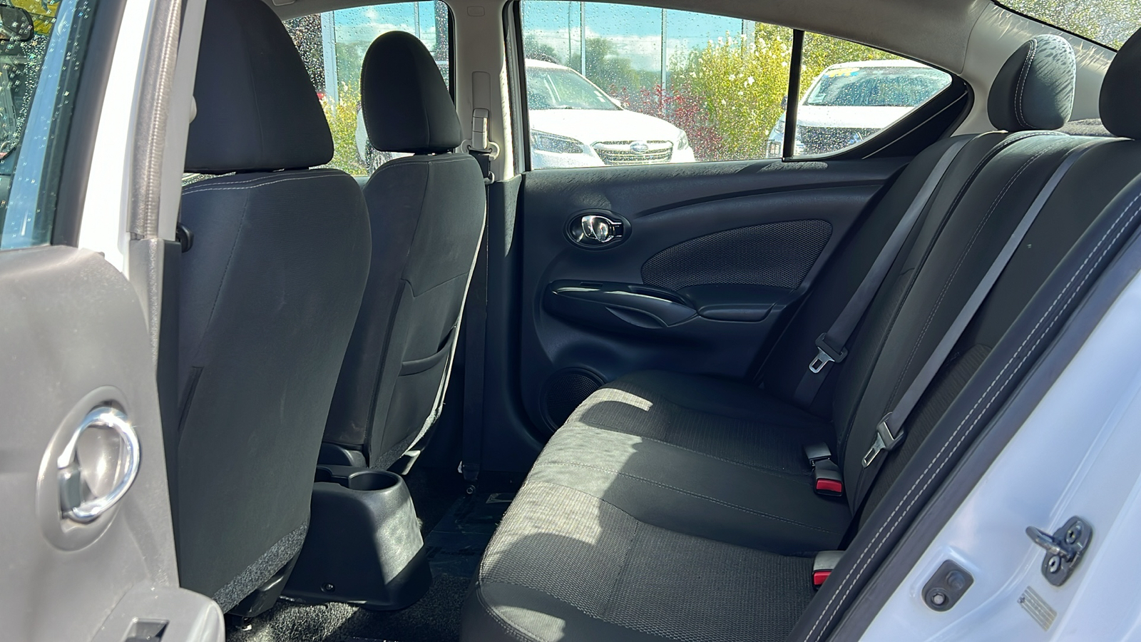 2019 Nissan Versa Sedan SV 12