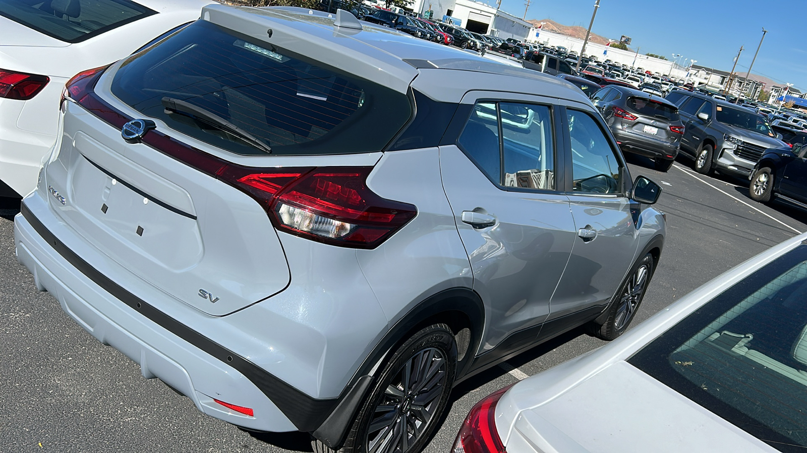 2021 Nissan Kicks  3