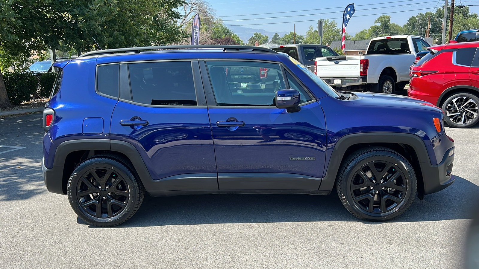 2017 Jeep Renegade Altitude 2