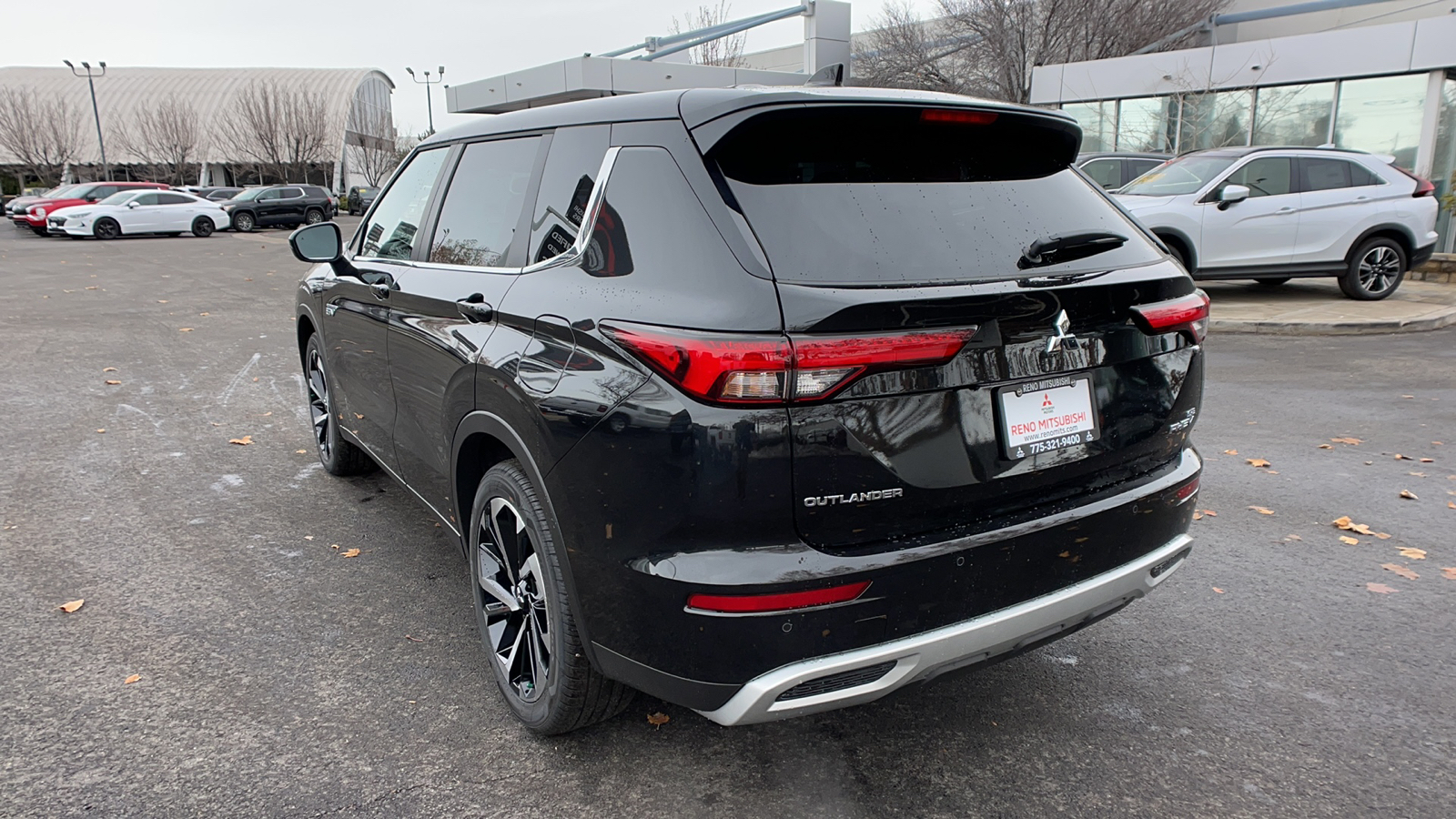 2023 Mitsubishi Outlander PHEV SE 5