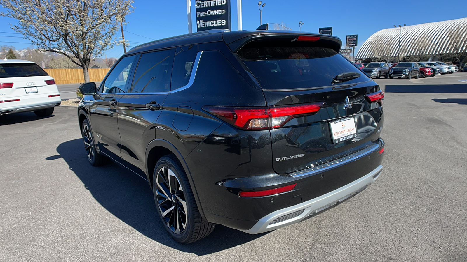 2023 Mitsubishi Outlander PHEV 40th Anniversary 5