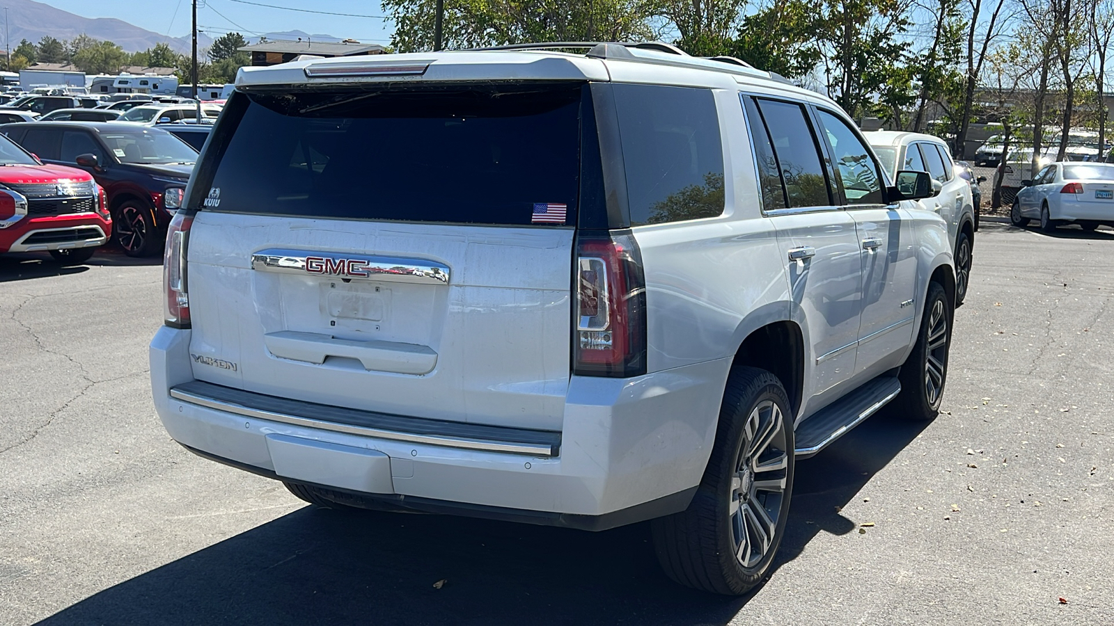 2017 GMC Yukon  3