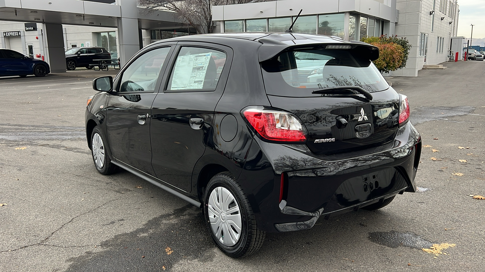 2024 Mitsubishi Mirage ES 5