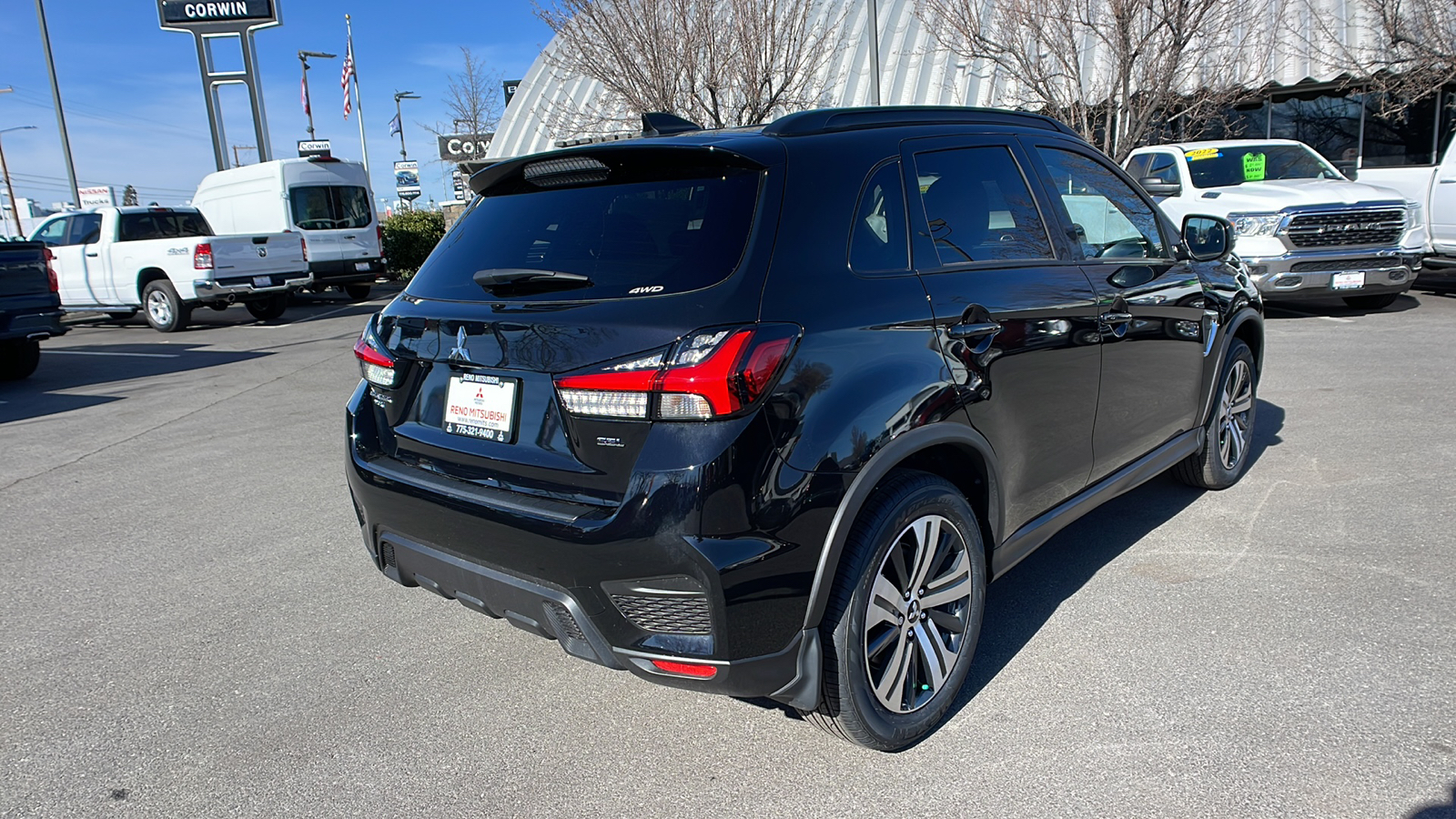 2024 Mitsubishi Outlander Sport SEL 3