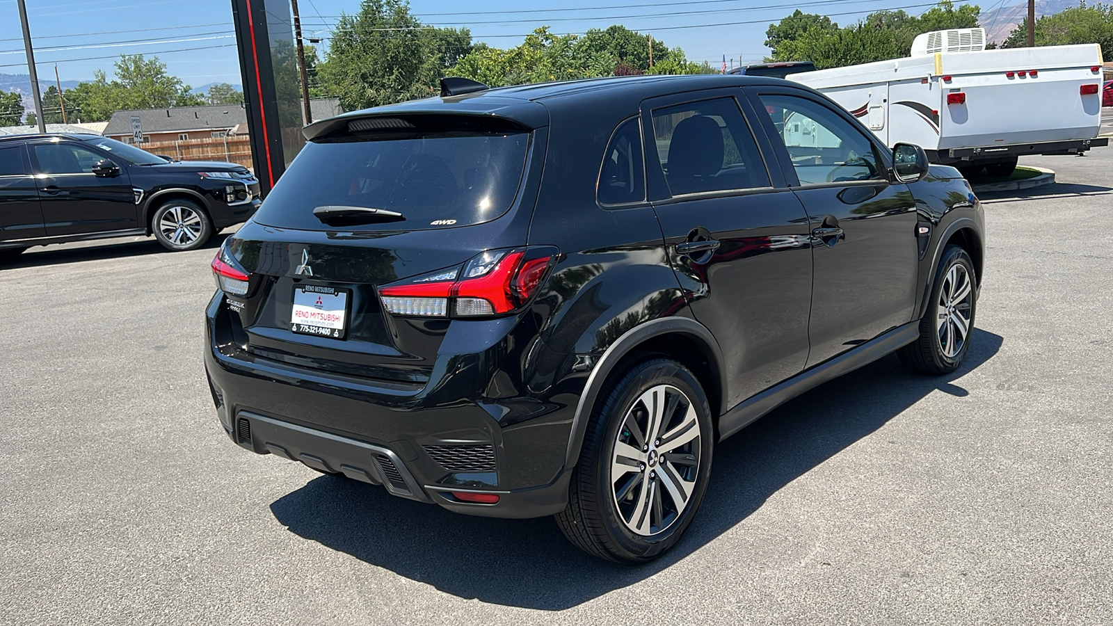 2024 Mitsubishi Outlander Sport ES 3