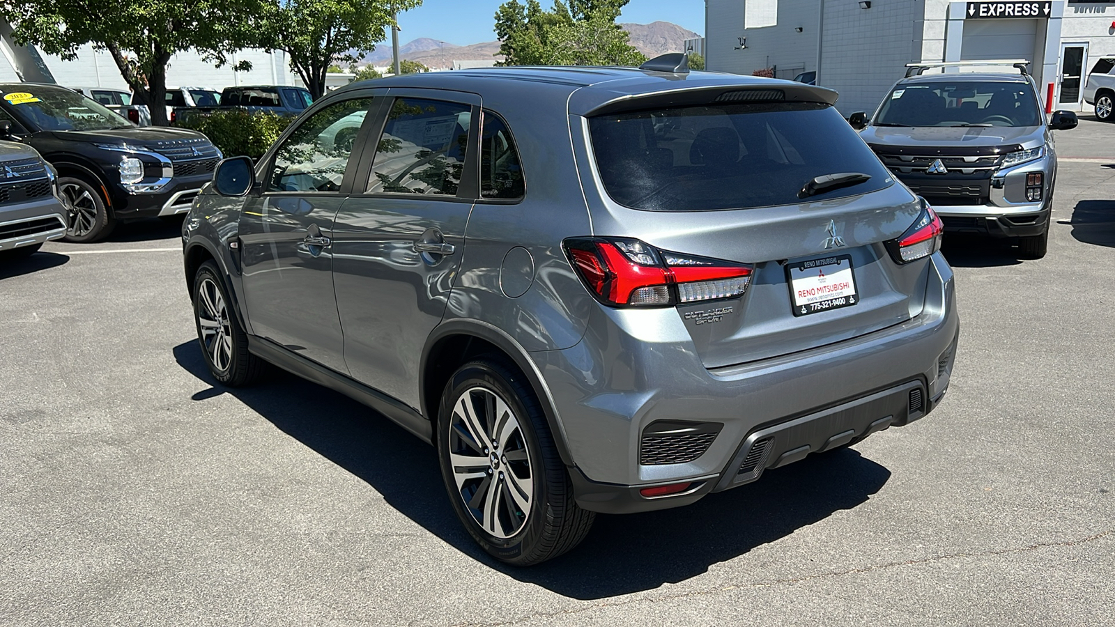 2024 Mitsubishi Outlander Sport ES 5