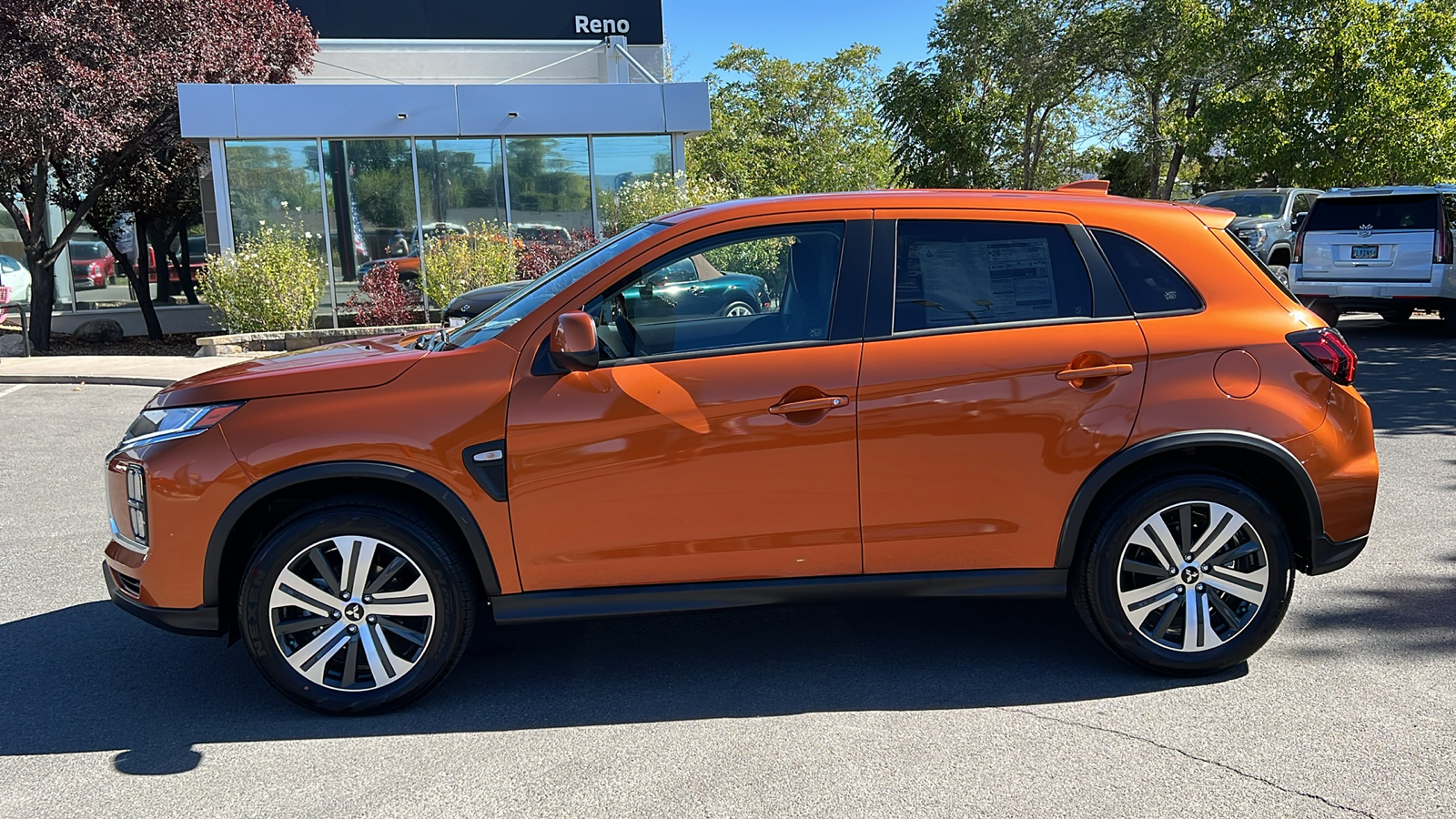 2024 Mitsubishi Outlander Sport ES 6