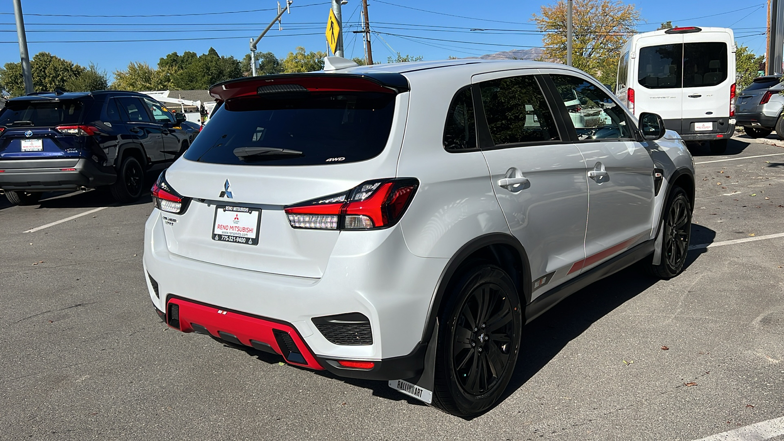 2024 Mitsubishi Outlander Sport SE 3