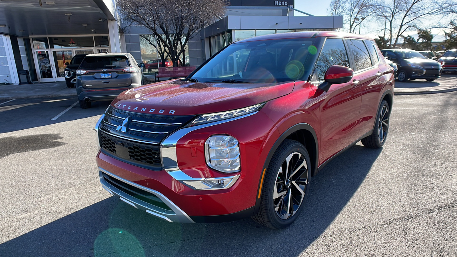 2024 Mitsubishi Outlander SE 7