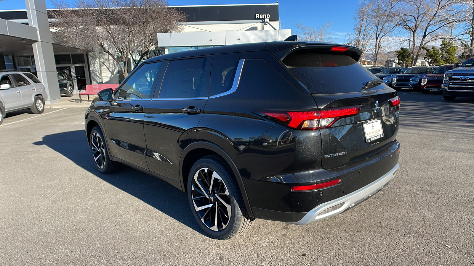 2024 Mitsubishi Outlander SE 5