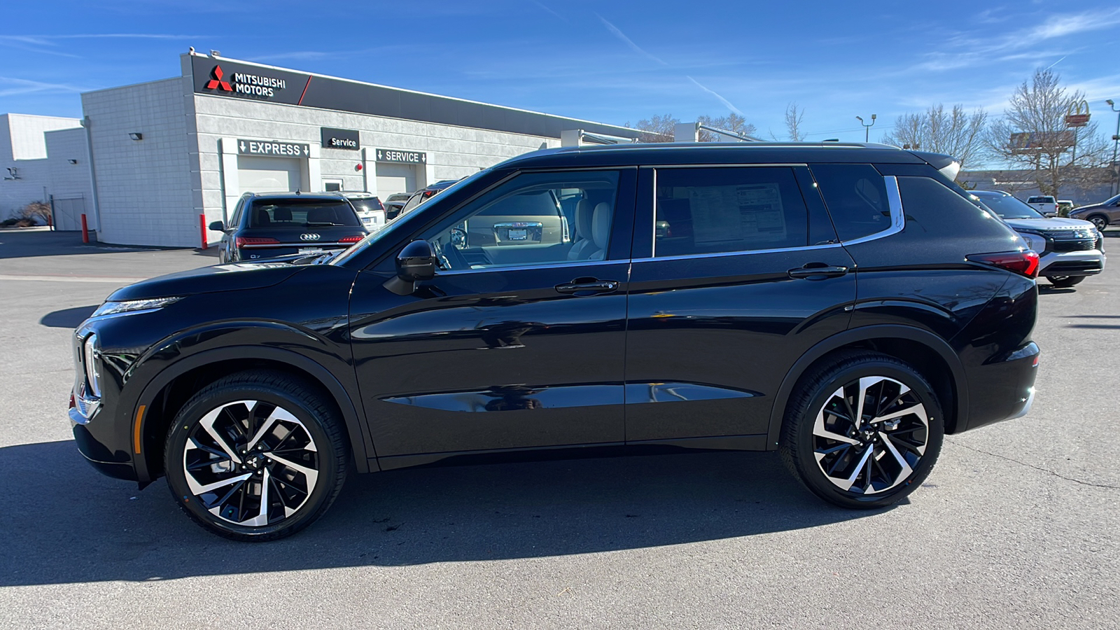 2024 Mitsubishi Outlander SEL 6