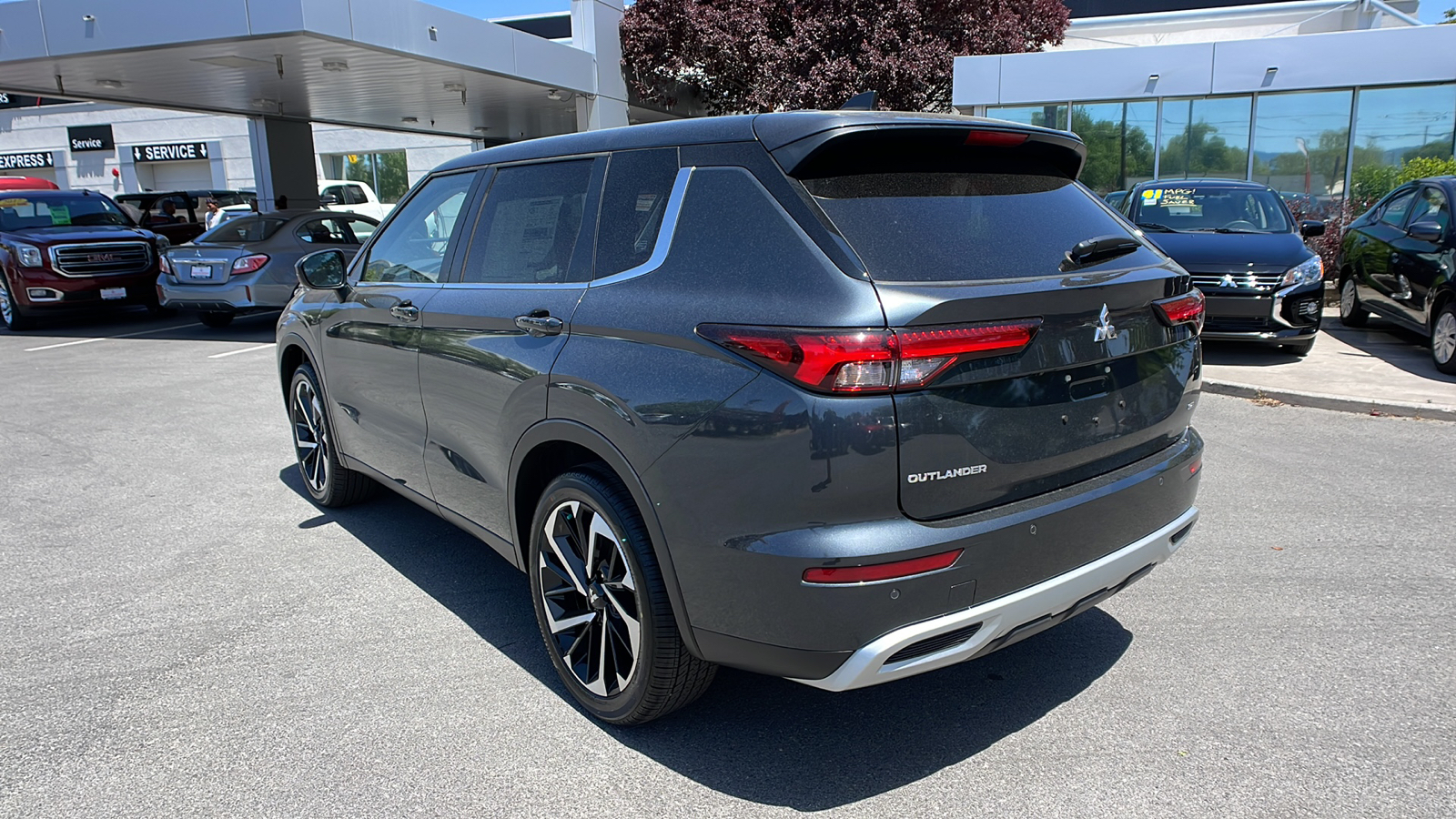 2024 Mitsubishi Outlander SE 5